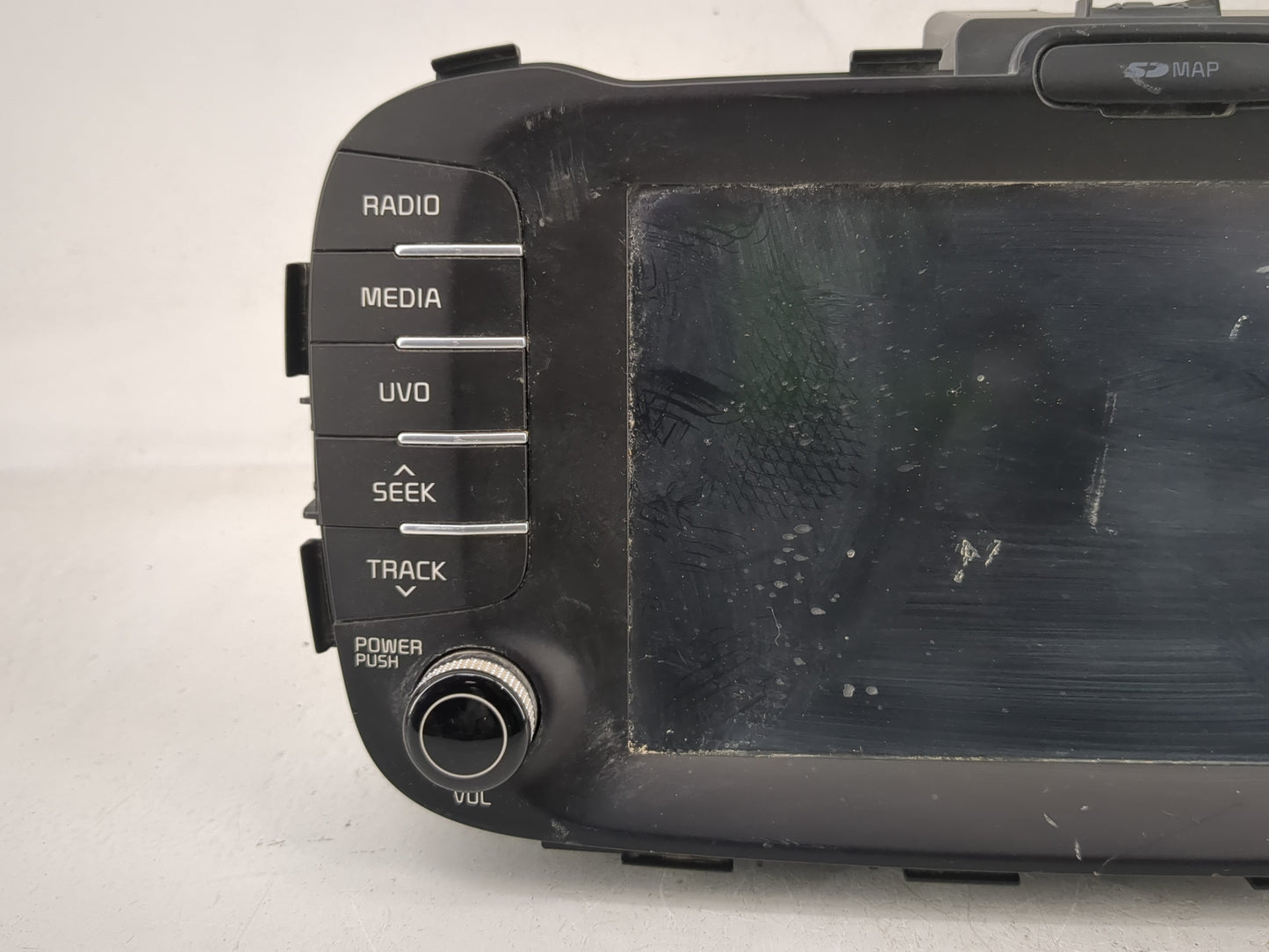 2016 Kia Soul Radio AM FM Cd Player Receiver Replacement P/N:96560-B2212CA Fits OEM Used Auto Parts - Oemusedautoparts1.com