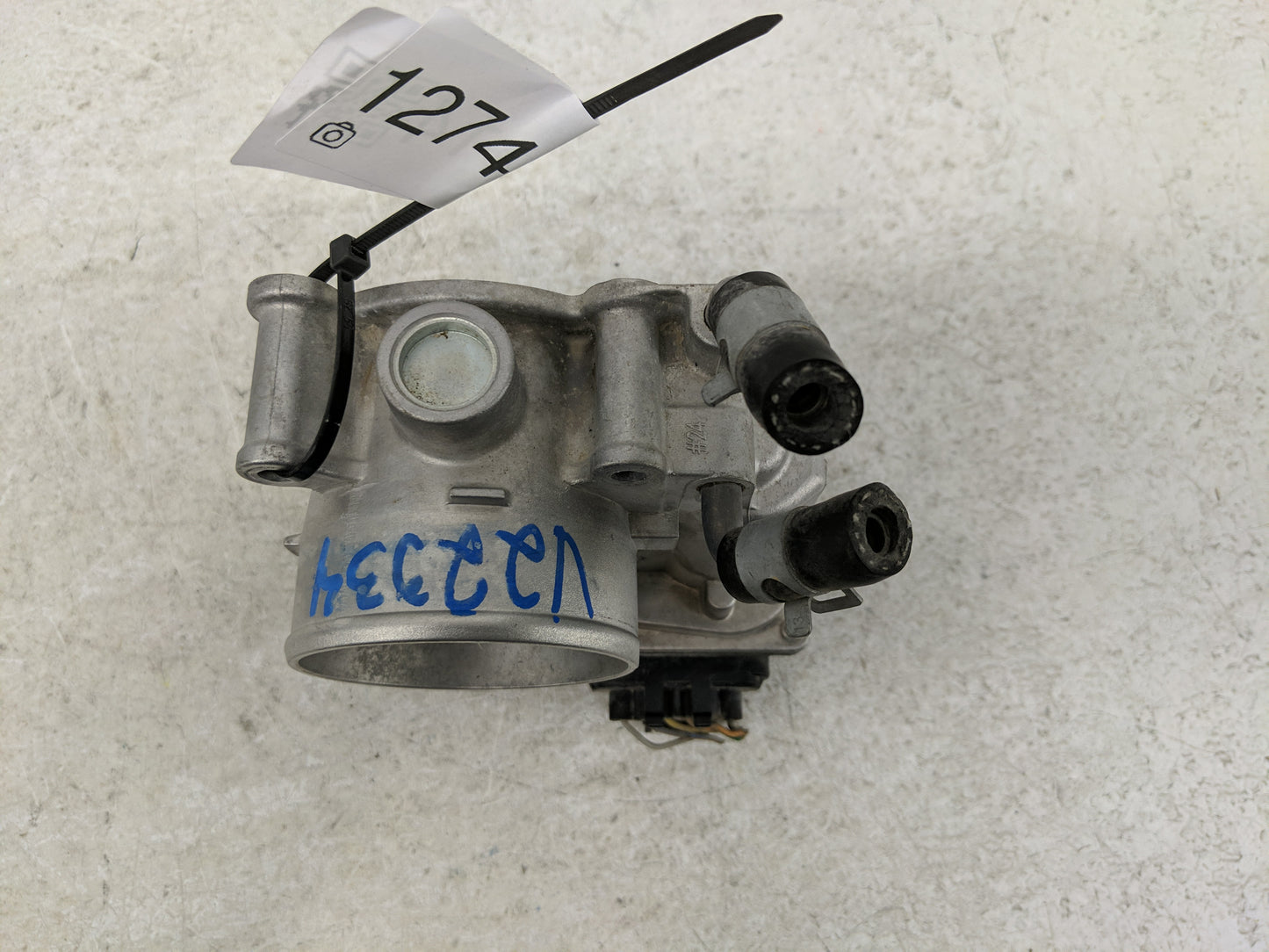 2014-2019 Kia Soul Throttle Body P/N:1512090292 Fits Fits 2011 2012 2013 2014 2015 2016 2017 2018 2019 2020 2021 OEM Used Au