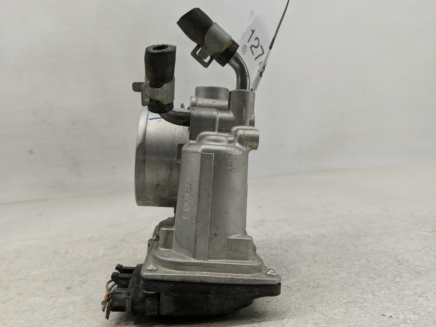 2014-2019 Kia Soul Throttle Body P/N:1512090292 Fits Fits 2011 2012 2013 2014 2015 2016 2017 2018 2019 2020 2021 OEM Used Au