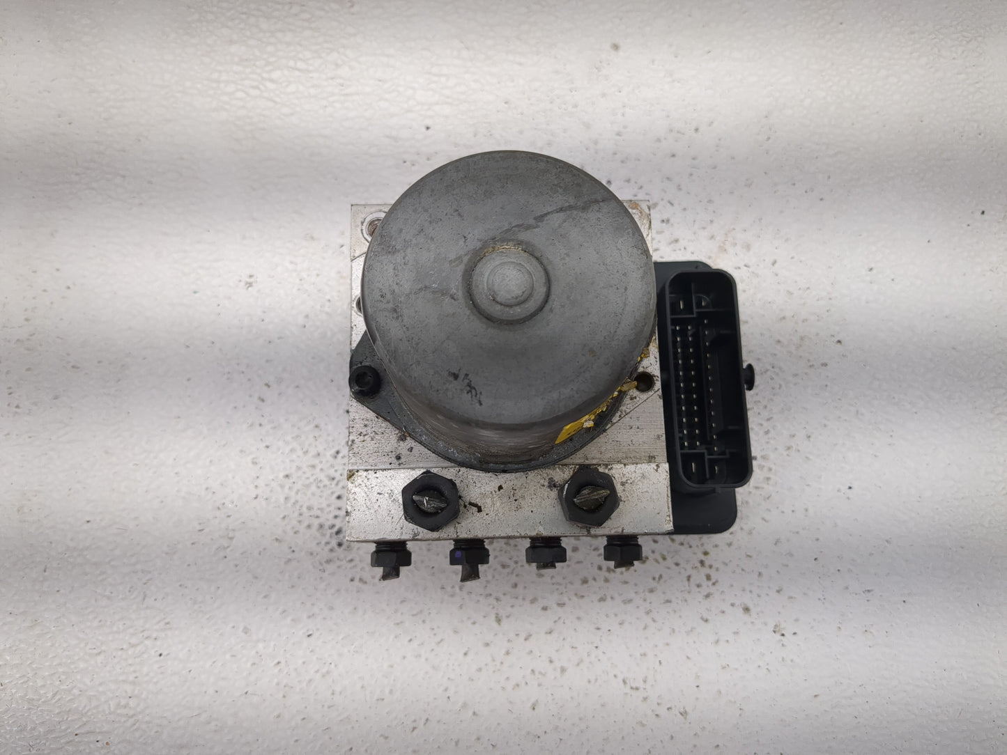 2016 Kia Soul ABS Pump Control Module Replacement P/N:58900-B2720 Fits OEM Used Auto Parts - Oemusedautoparts1.com