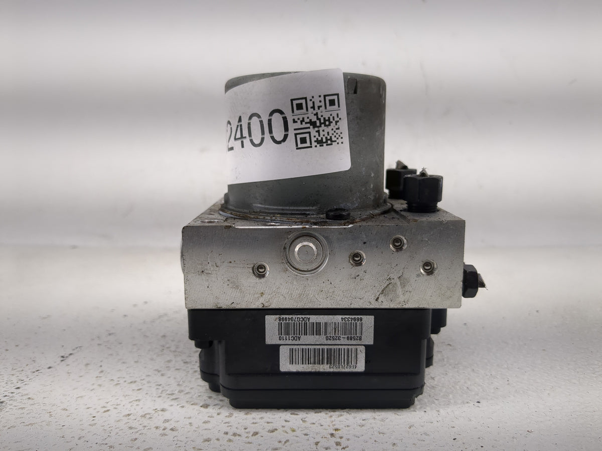 2016 Kia Soul Anti-Lock Brake ABS Pump Module Actuator OEM P/N:58900-B2720 Fits OEM Used Auto Parts - Oemusedautoparts1.com