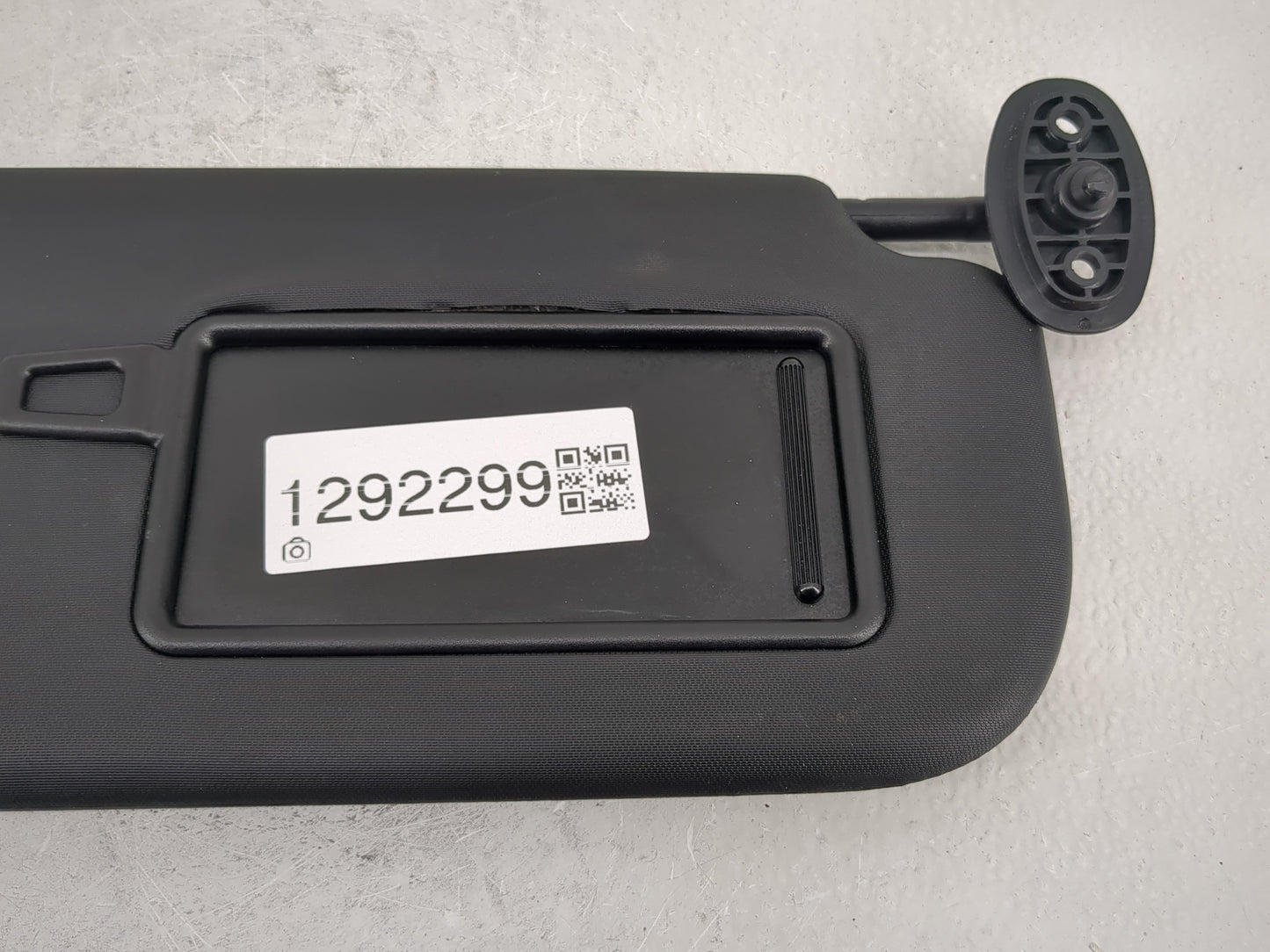 2014-2019 Kia Soul Sun Visor Shade Replacement Driver Left Mirror Fits Fits 2014 2015 2016 2017 2018 2019 OEM Used Auto Part