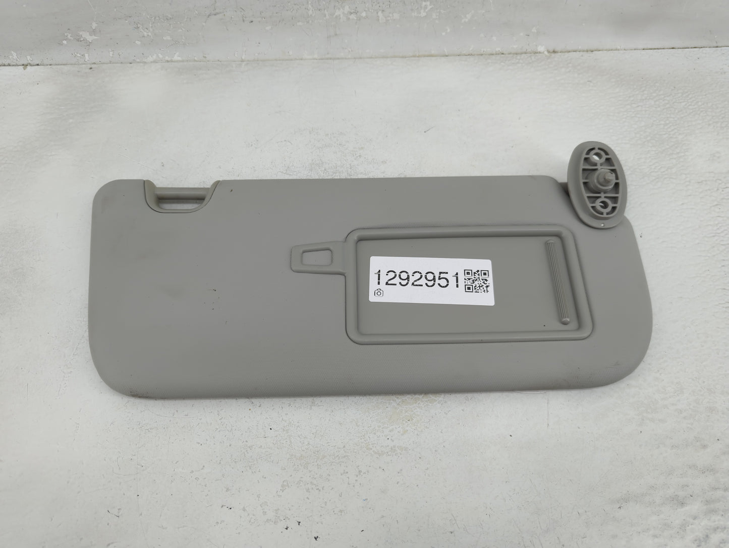 2014-2019 Kia Soul Sun Visor Shade Replacement Passenger Right Mirror Fits Fits 2014 2015 2016 2017 2018 2019 OEM Used Auto 