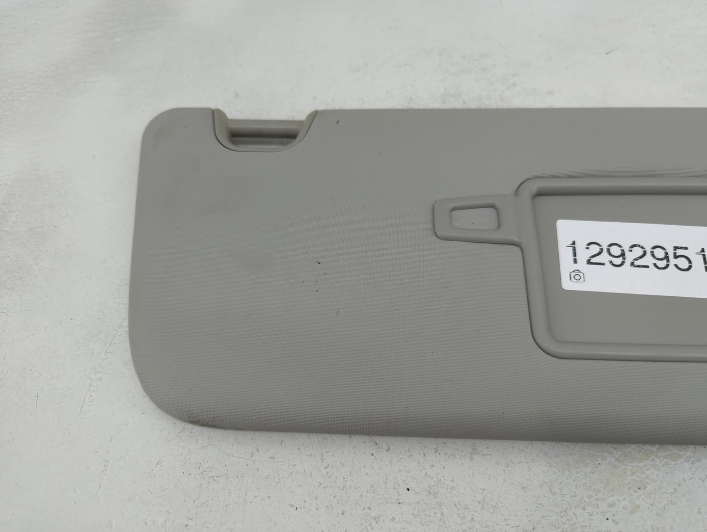 2014-2019 Kia Soul Sun Visor Shade Replacement Passenger Right Mirror Fits Fits 2014 2015 2016 2017 2018 2019 OEM Used Auto 