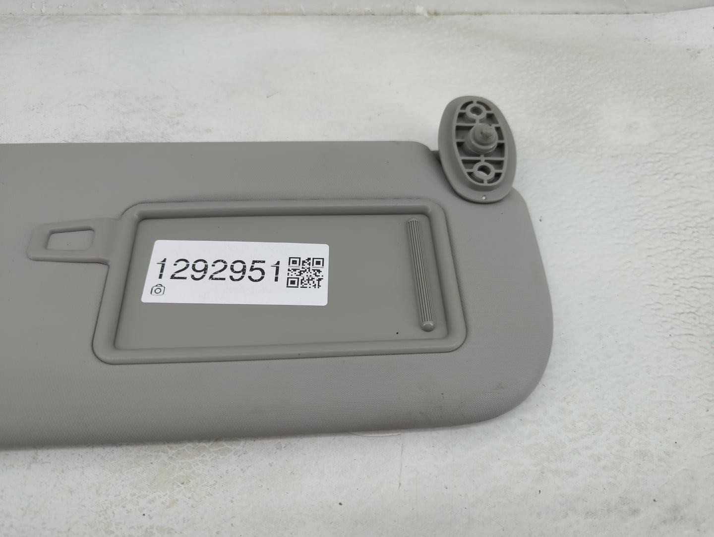2014-2019 Kia Soul Sun Visor Shade Replacement Passenger Right Mirror Fits Fits 2014 2015 2016 2017 2018 2019 OEM Used Auto 