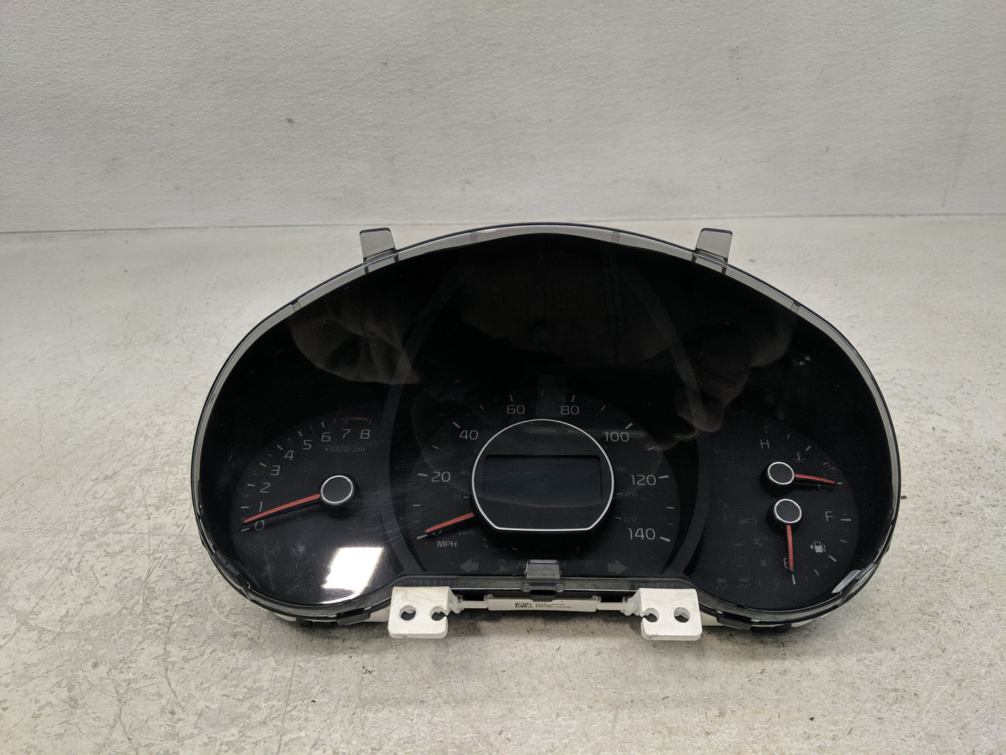 2016 Kia Soul Instrument Cluster Speedometer Gauges P/N:94006-B2630 Fits OEM Used Auto Parts - Oemusedautoparts1.com