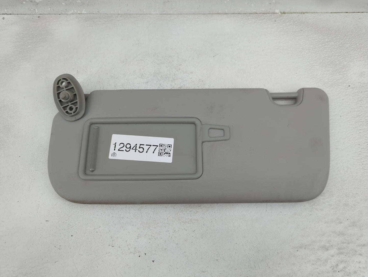 2014-2019 Kia Soul Sun Visor Shade Replacement Driver Left Mirror Fits Fits 2014 2015 2016 2017 2018 2019 OEM Used Auto Part