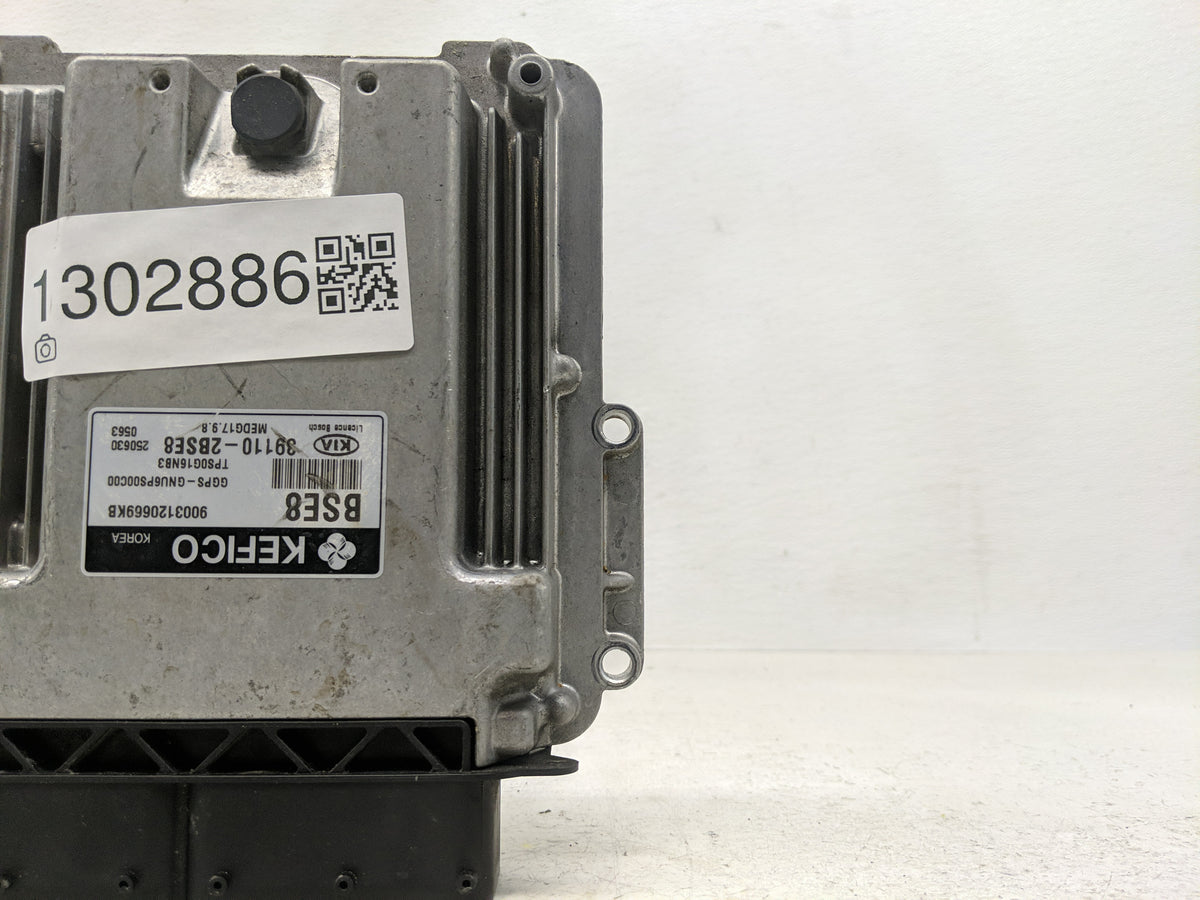 2016 Kia Soul PCM Engine Control Computer ECU ECM PCU OEM P/N:39110-2BSE8 OEM Used Auto Parts - Oemusedautoparts1.com