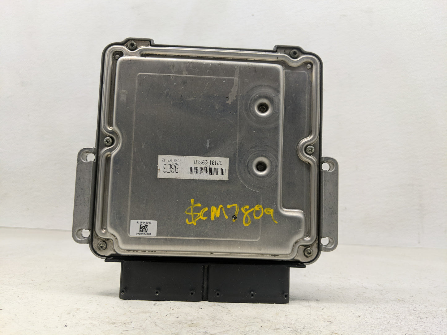 2016 Kia Soul PCM Engine Control Computer ECU ECM PCU OEM P/N:39110-2BSE8 Fits OEM Used Auto Parts - Oemusedautoparts1.com