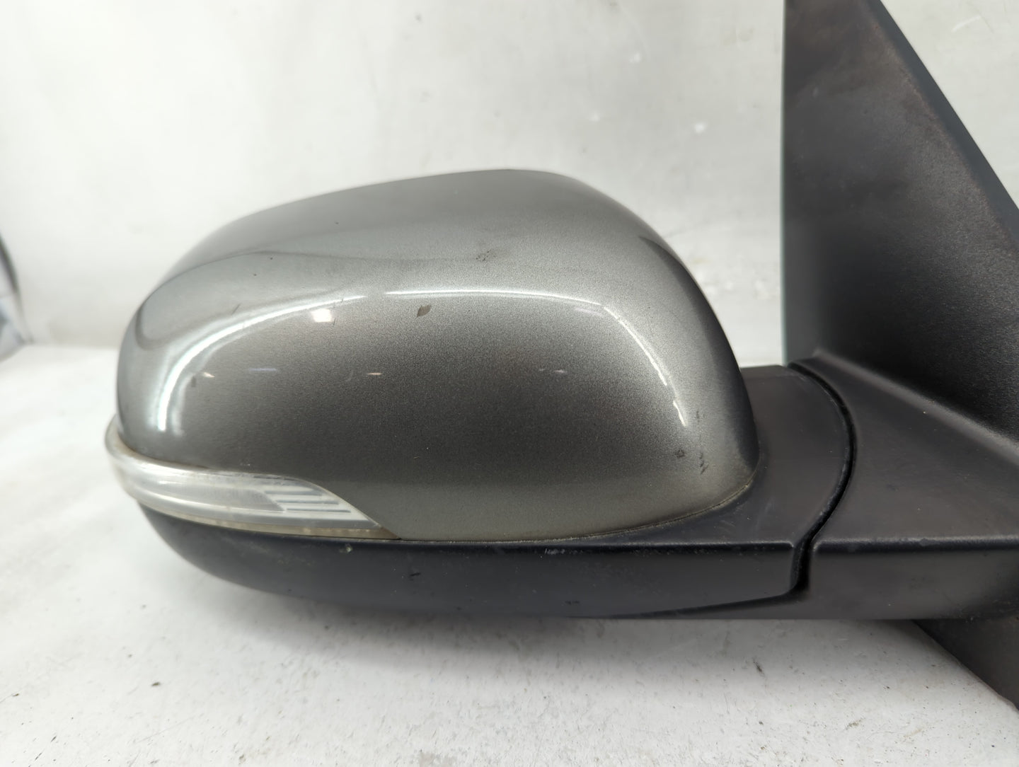 2014-2019 Kia Soul Passenger Side View Mirror - Right Door Mirror OEM Used - Oemusedautoparts1.com
