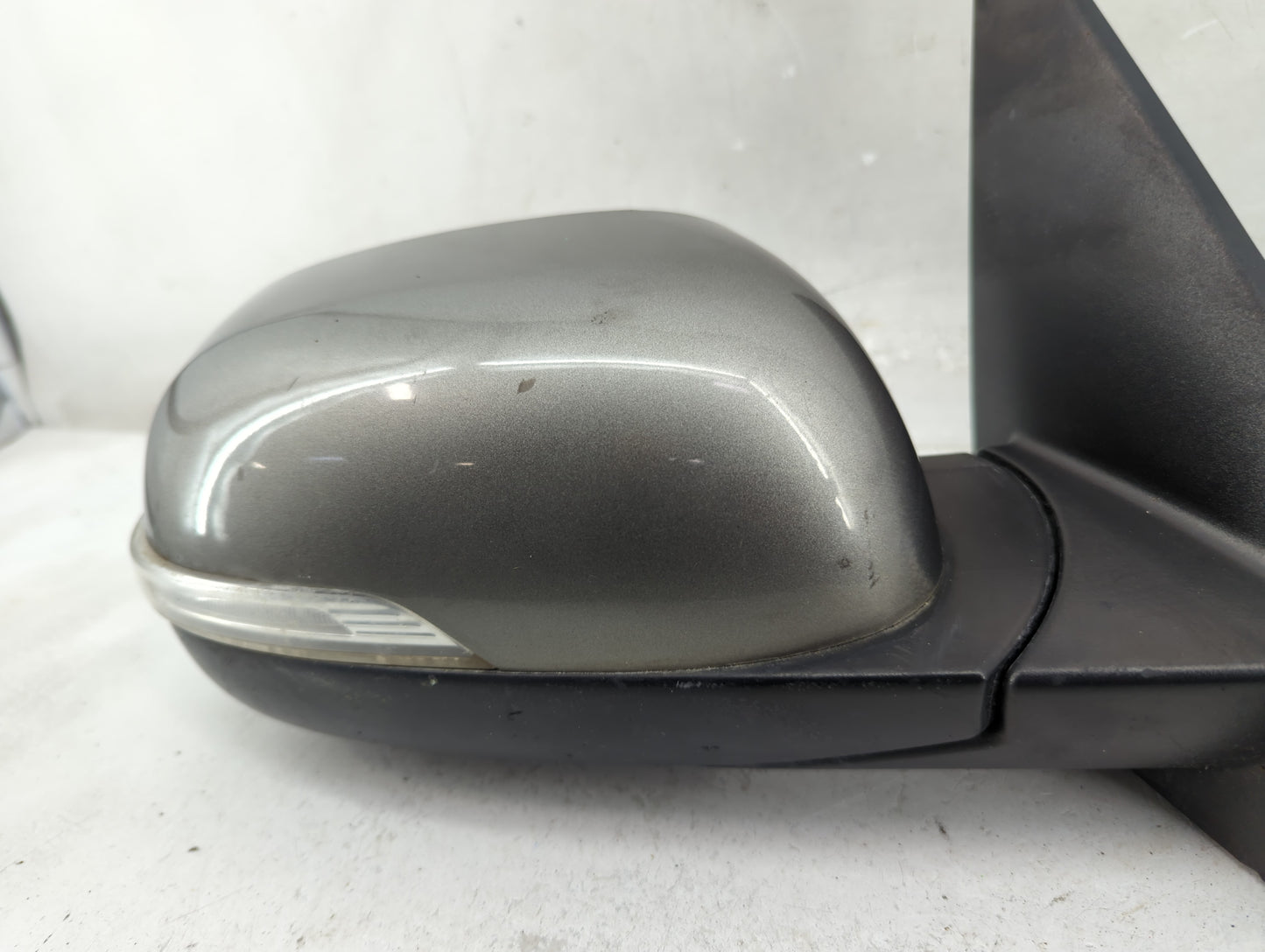 2014-2019 Kia Soul Passenger Side View Mirror - Right Door Mirror OEM Used - Oemusedautoparts1.com