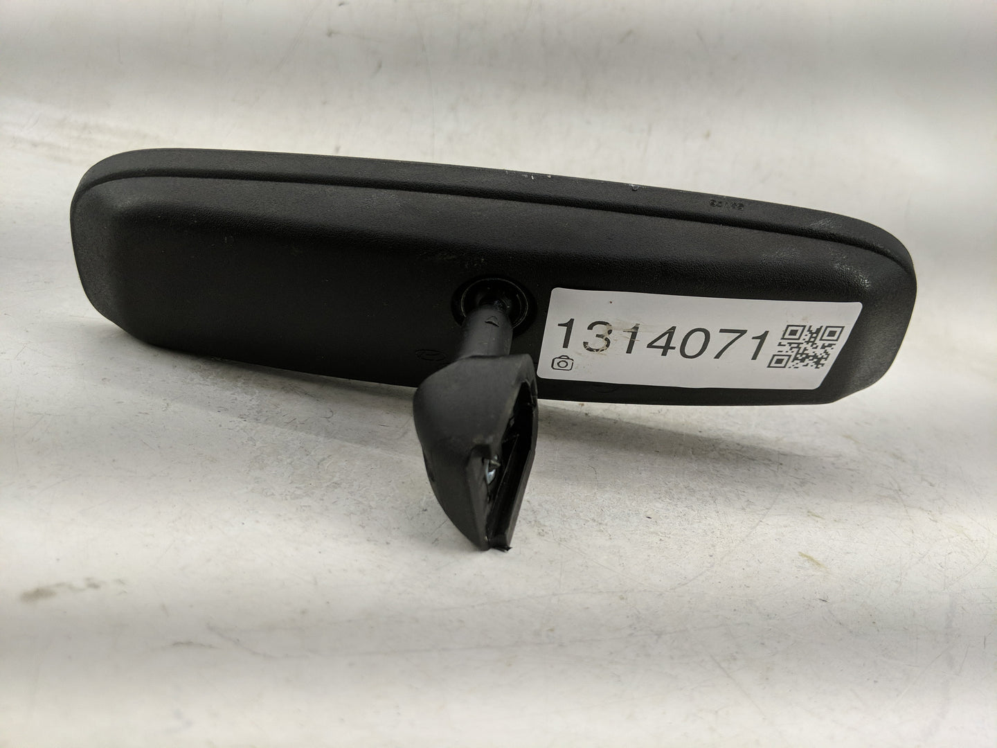2010-2021 Kia Soul Interior Rear View Mirror Replacement OEM P/N:A047396 Fits OEM Used Auto Parts - Oemusedautoparts1.com