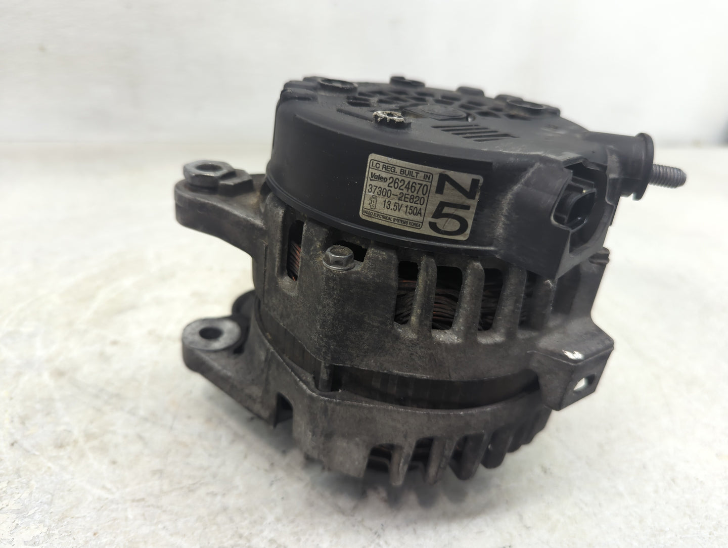 2016-2019 Kia Soul Alternator Replacement Generator Charging Assembly Engine OEM P/N:2624670 Fits OEM Used Auto Parts - Oemu