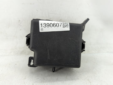 2016 Kia Soul Fusebox Fuse Box Panel Relay Module P/N:91950-B2090 91950-B2280 Fits OEM Used Auto Parts - Oemusedautoparts1.c