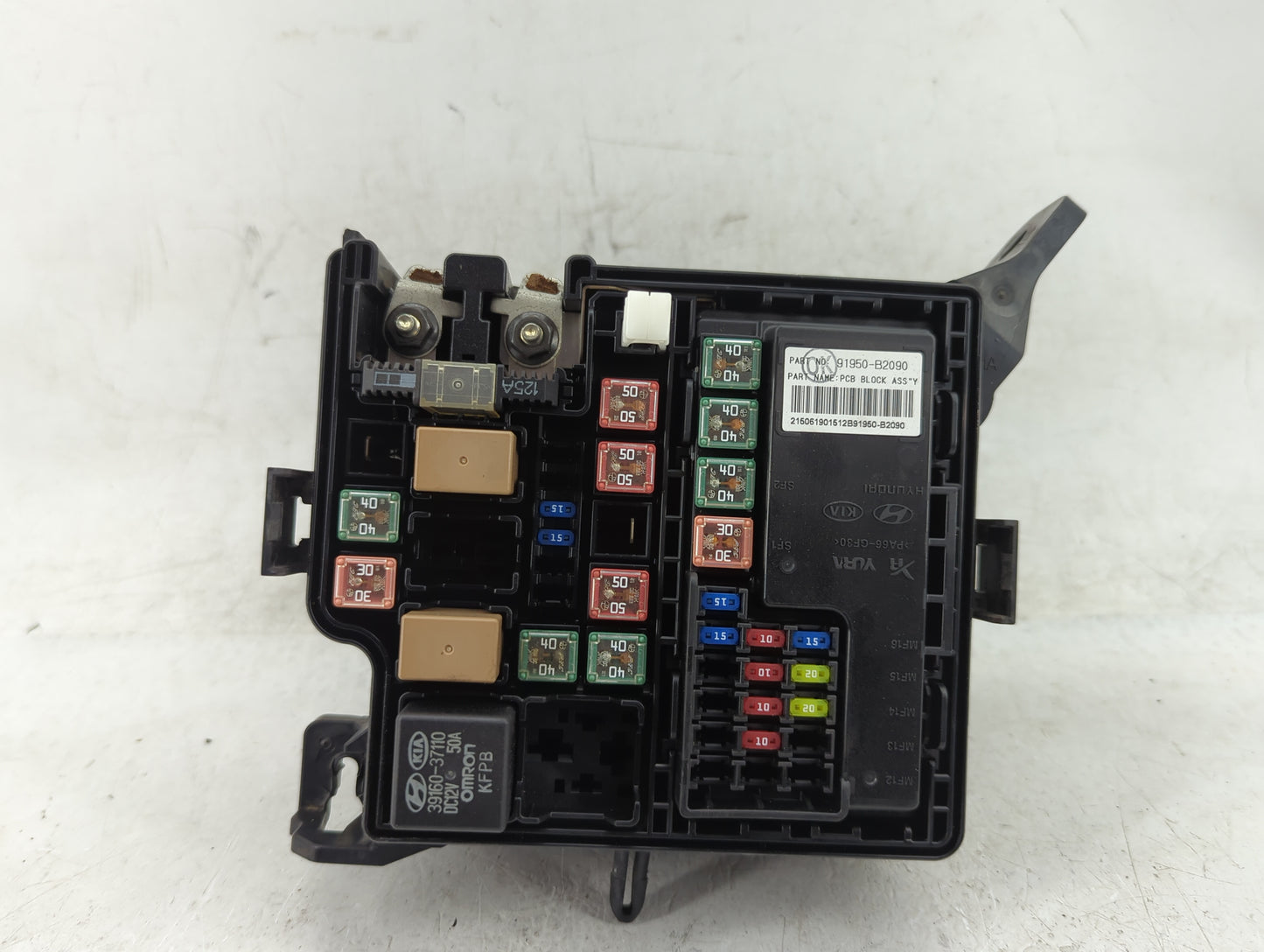 2016 Kia Soul Fusebox Fuse Box Panel Relay Module P/N:91950-B2090 91950-B2280 Fits OEM Used Auto Parts - Oemusedautoparts1.c