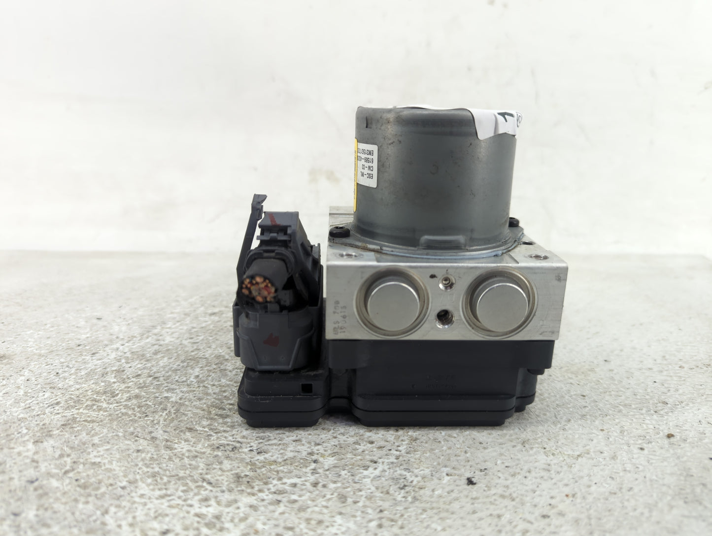 2016 Kia Soul ABS Pump Control Module Replacement P/N:B2589-22520 Fits OEM Used Auto Parts - Oemusedautoparts1.com