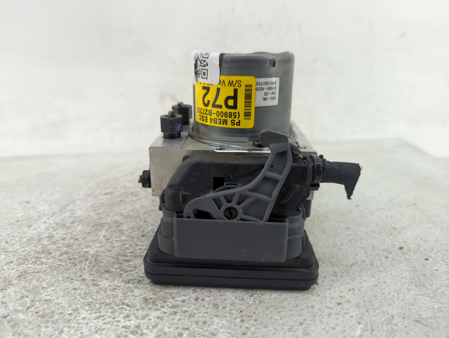2016 Kia Soul ABS Pump Control Module Replacement P/N:B2589-22520 Fits OEM Used Auto Parts - Oemusedautoparts1.com
