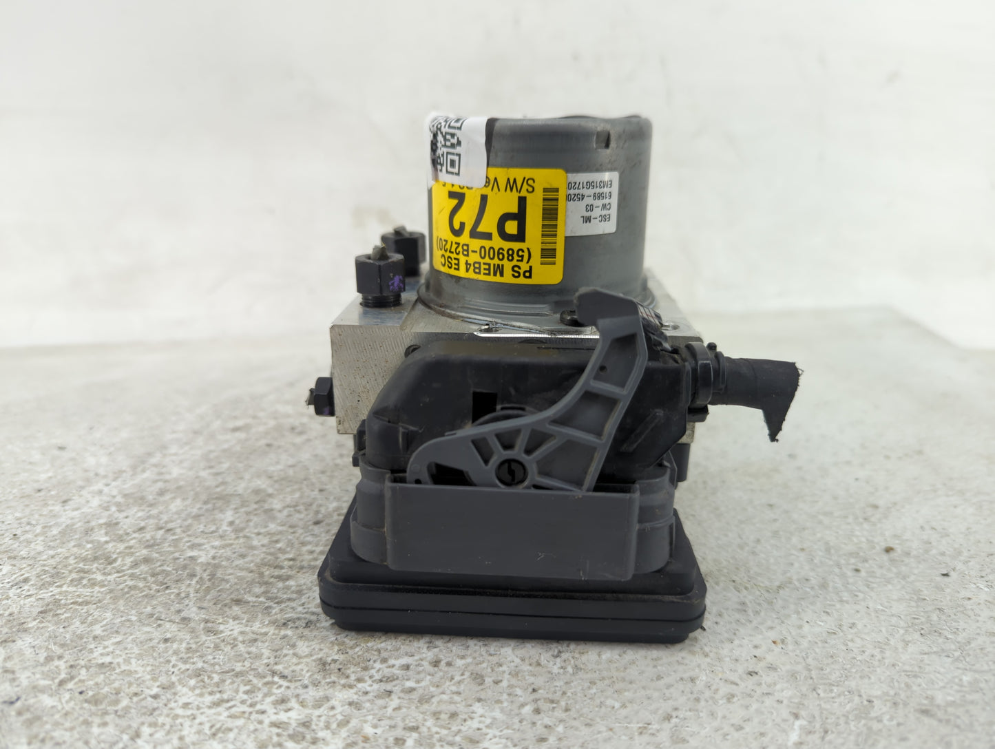 2016 Kia Soul ABS Pump Control Module Replacement P/N:B2589-22520 Fits OEM Used Auto Parts - Oemusedautoparts1.com