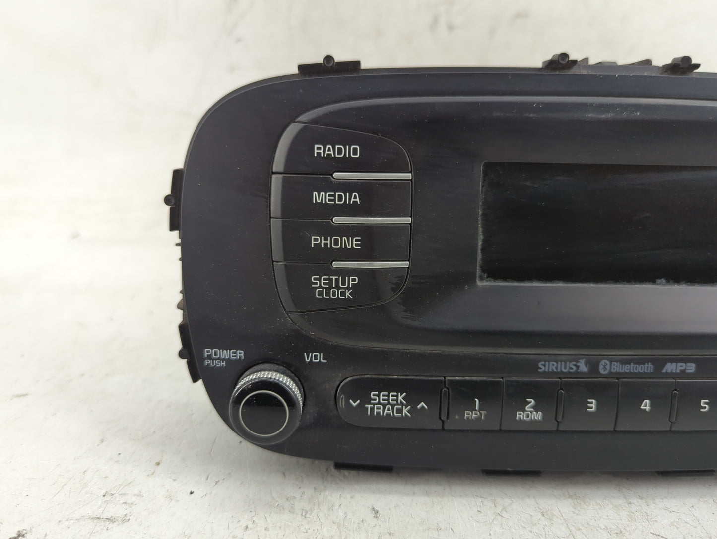 2016 Kia Soul Radio AM FM Cd Player Receiver Replacement P/N:96170-B2090CA Fits OEM Used Auto Parts - Oemusedautoparts1.com