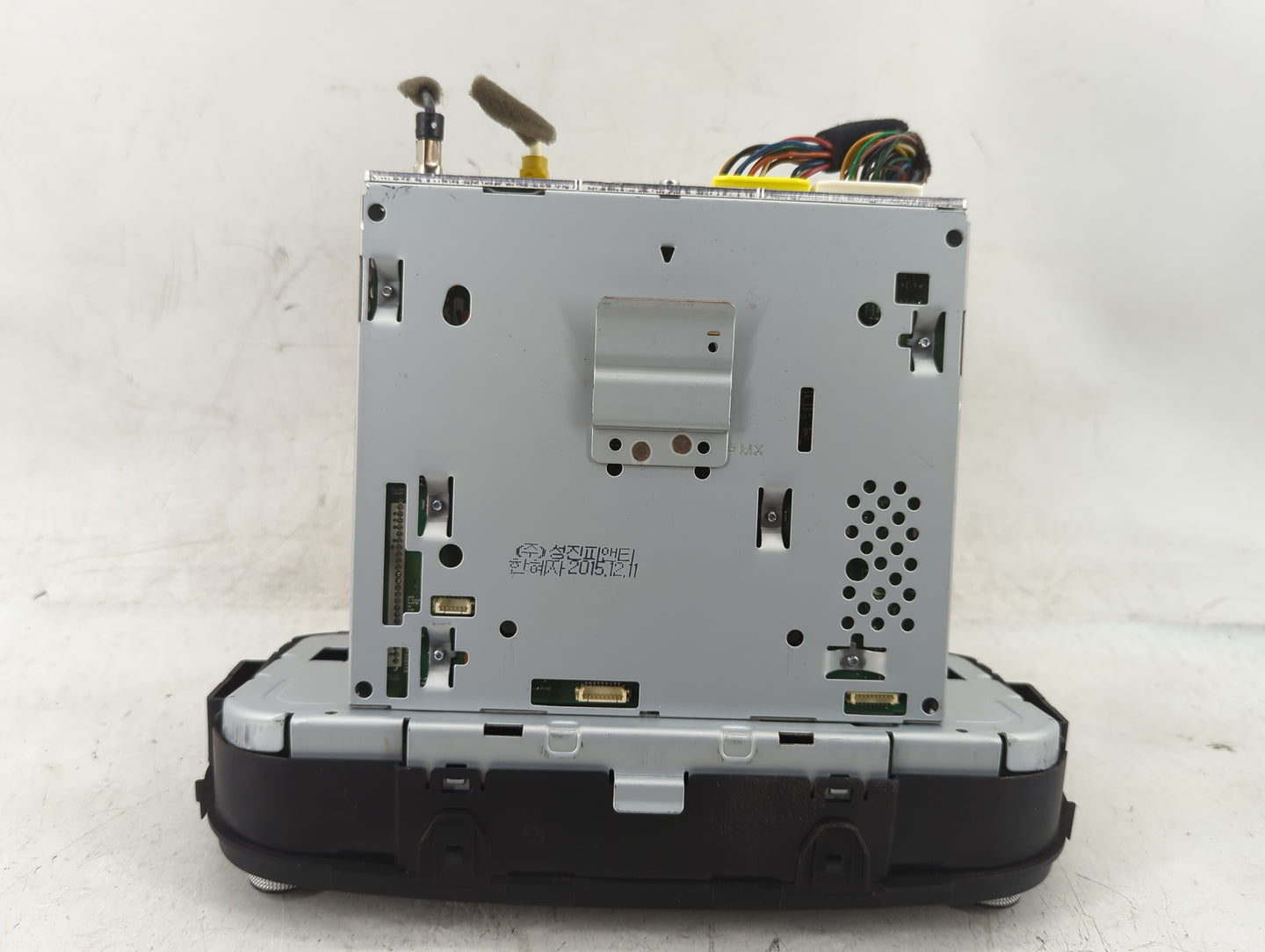 2016 Kia Soul Radio AM FM Cd Player Receiver Replacement P/N:96170-B2090CA Fits OEM Used Auto Parts - Oemusedautoparts1.com