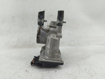 2012-2019 Kia Soul Throttle Body P/N:35100-2B300 Fits Fits 2012 2013 2014 2015 2016 2017 2018 2019 OEM Used Auto Parts