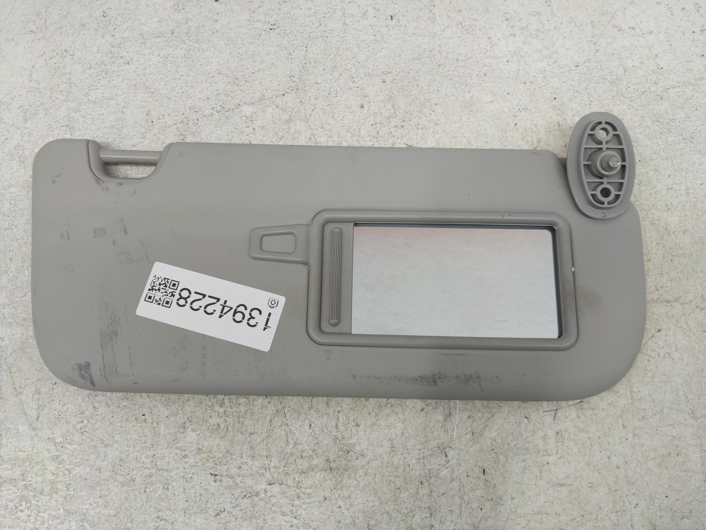 2014-2019 Kia Soul Sun Visor Shade Replacement Passenger Right Mirror Fits Fits 2014 2015 2016 2017 2018 2019 OEM Used Auto 
