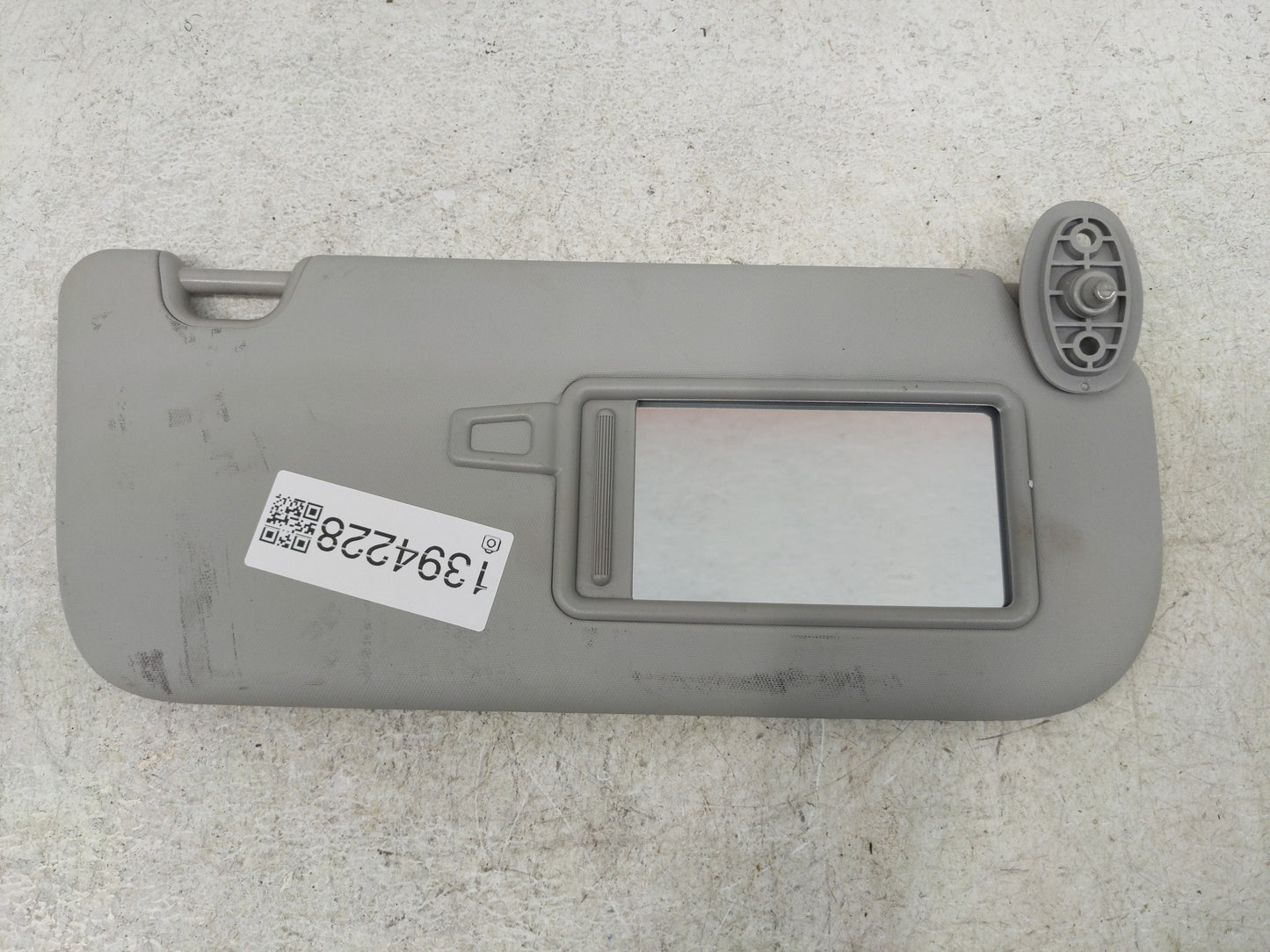 2014-2019 Kia Soul Sun Visor Shade Replacement Passenger Right Mirror Fits Fits 2014 2015 2016 2017 2018 2019 OEM Used Auto 