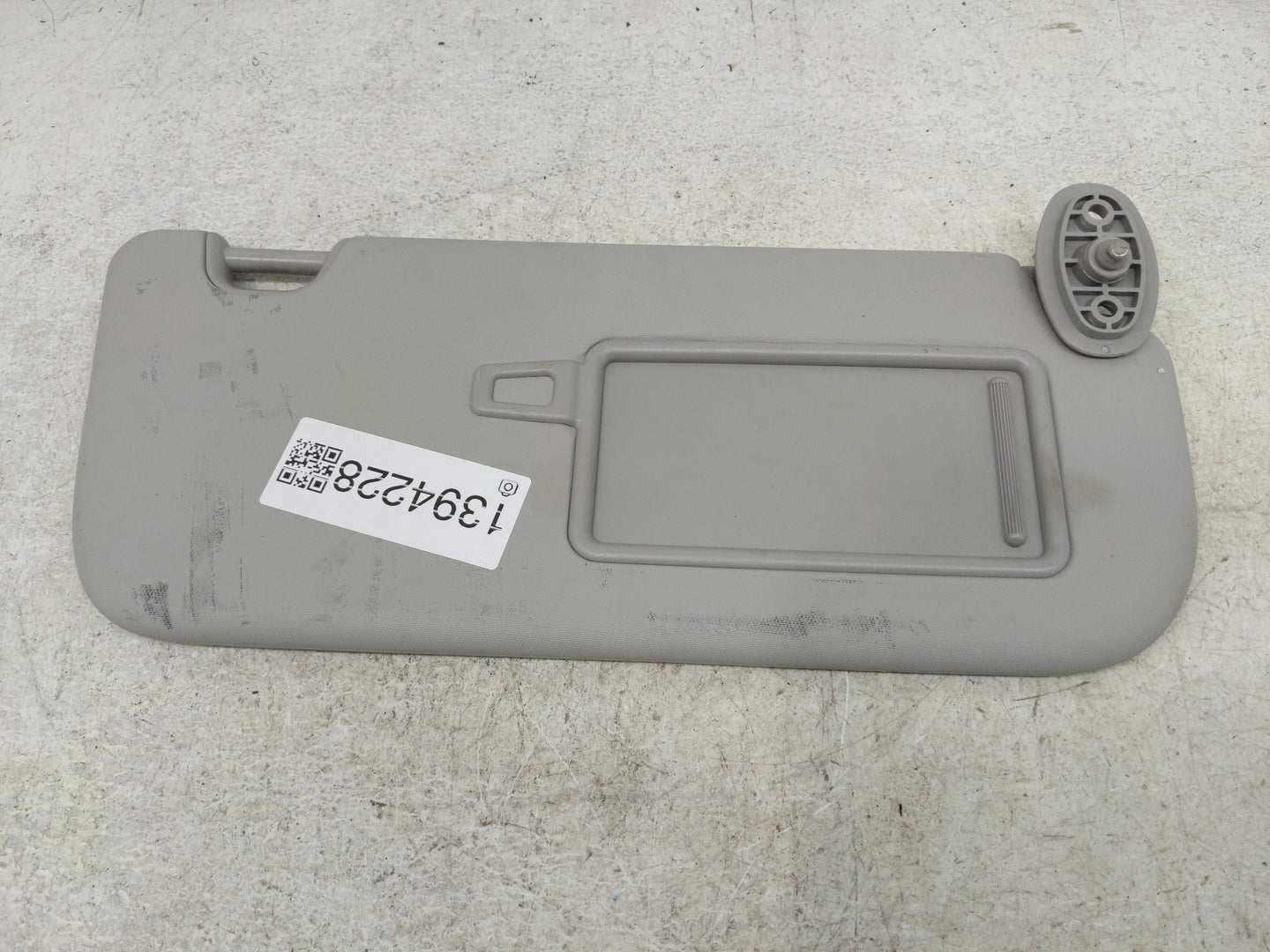 2014-2019 Kia Soul Sun Visor Shade Replacement Passenger Right Mirror Fits Fits 2014 2015 2016 2017 2018 2019 OEM Used Auto 