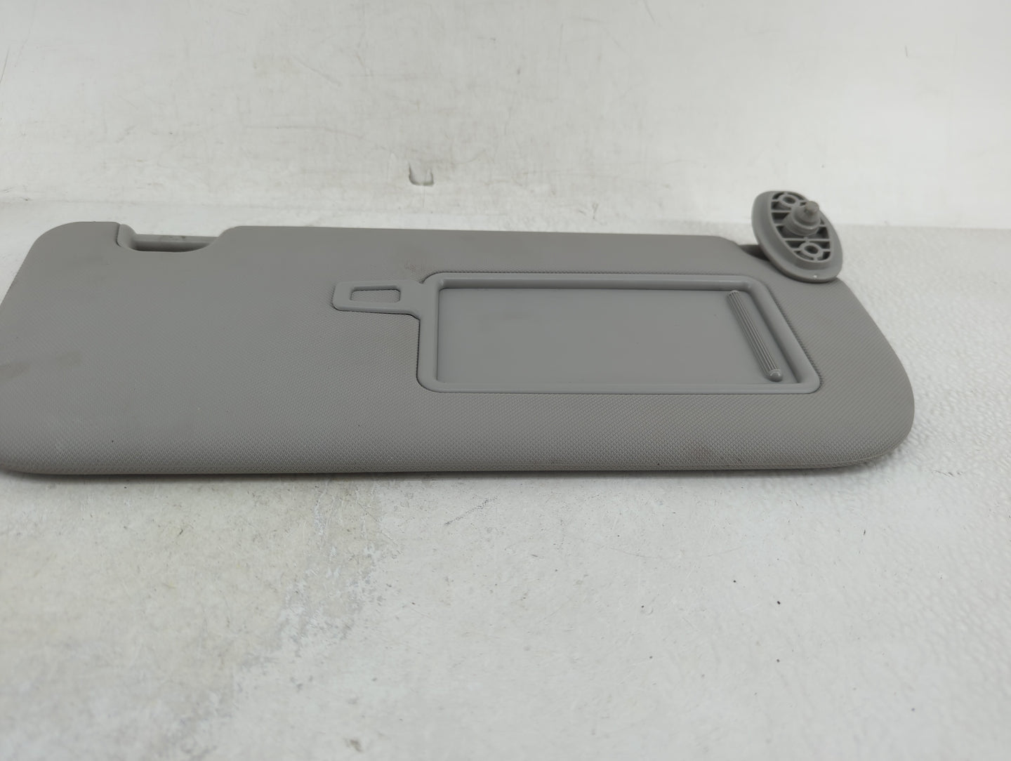 2015-2019 Kia Soul Sun Visor Shade Replacement Passenger Right Mirror Fits Fits 2015 2016 2017 2018 2019 OEM Used Auto Parts