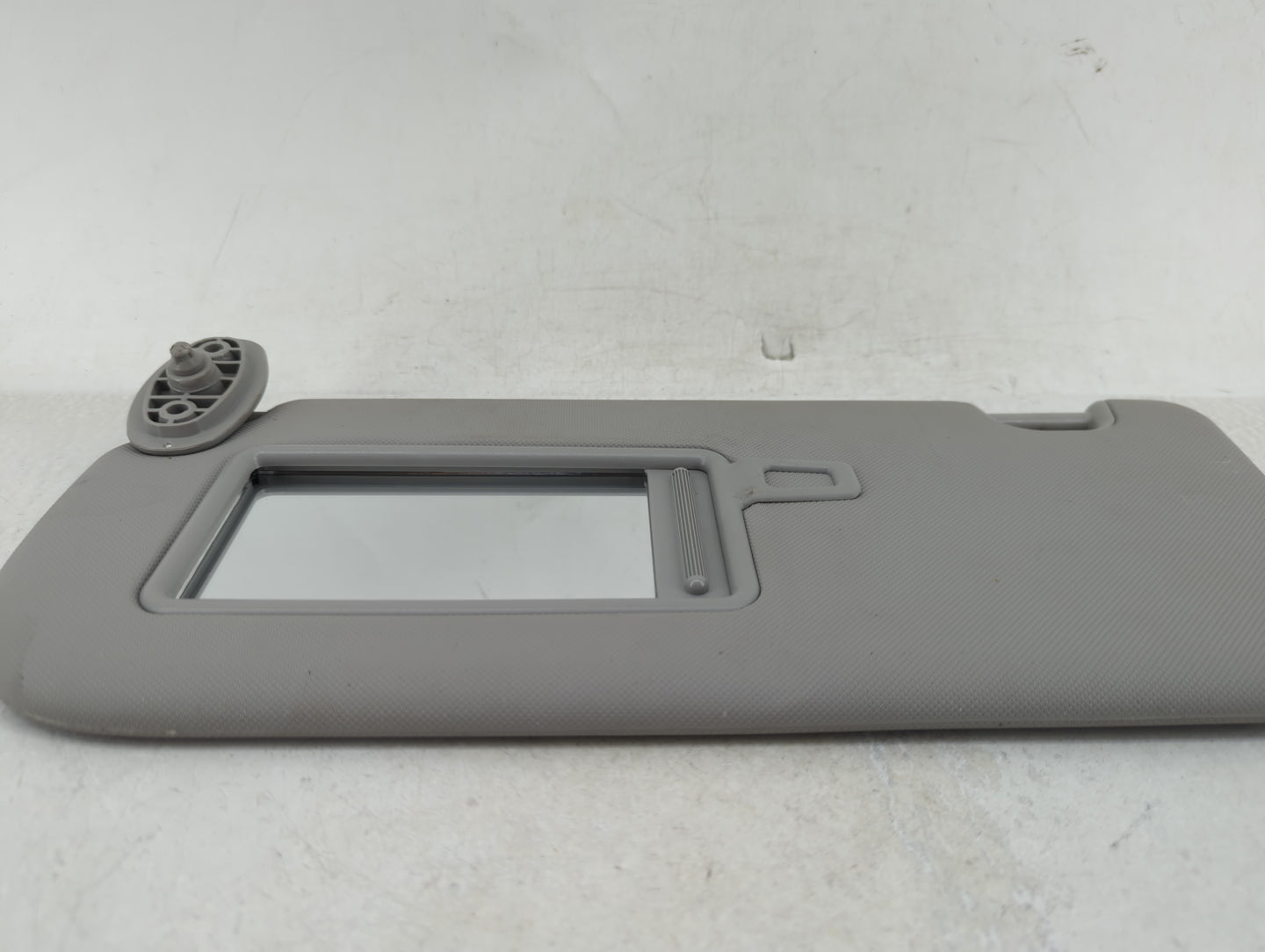 2015-2019 Kia Soul Sun Visor Shade Replacement Passenger Right Mirror Fits Fits 2015 2016 2017 2018 2019 OEM Used Auto Parts