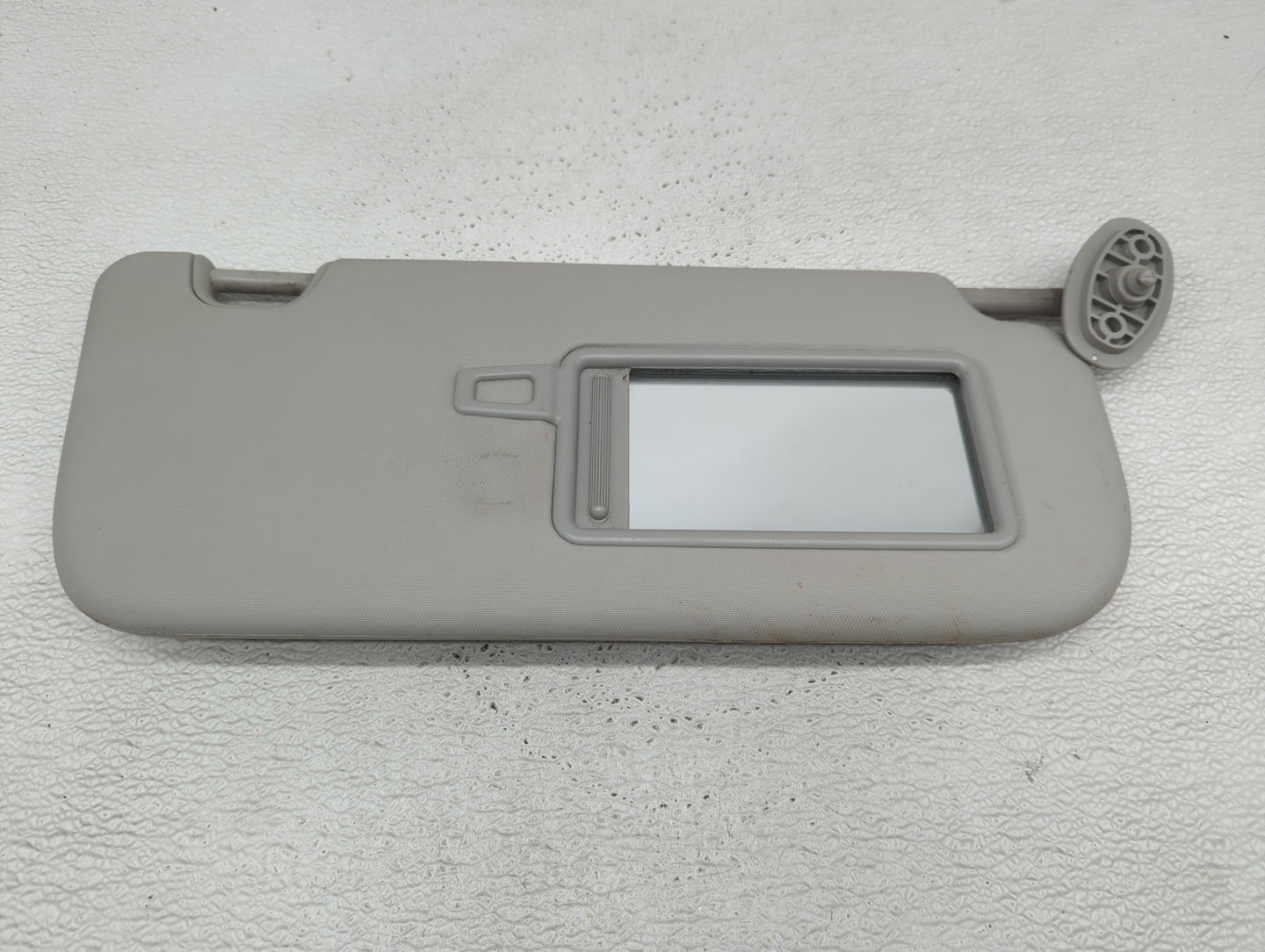 2014-2019 Kia Soul Sun Visor Shade Replacement Passenger Right Mirror Fits Fits 2014 2015 2016 2017 2018 2019 OEM Used Auto 