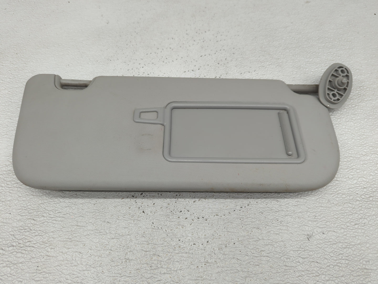 2014-2019 Kia Soul Sun Visor Shade Replacement Passenger Right Mirror Fits Fits 2014 2015 2016 2017 2018 2019 OEM Used Auto 