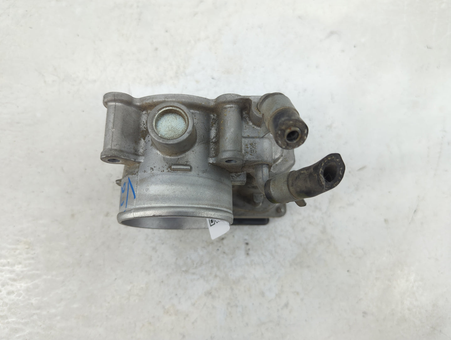 2014-2019 Kia Soul Throttle Body P/N:35100-2E000 Fits Fits 2011 2012 2013 2014 2015 2016 2017 2018 2019 2020 2021 OEM Used A