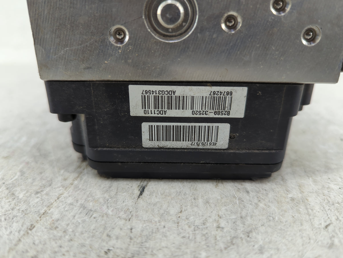2016 Kia Soul Anti-Lock Brake ABS Pump Module Actuator OEM P/N:58900-B2720 B2589-32520 Fits OEM Used Auto Parts - Oemusedaut