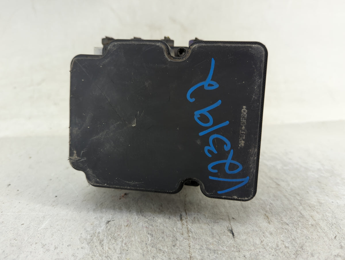2016 Kia Soul Anti-Lock Brake ABS Pump Module Actuator OEM P/N:58900-B2720 B2589-32520 Fits OEM Used Auto Parts - Oemusedaut