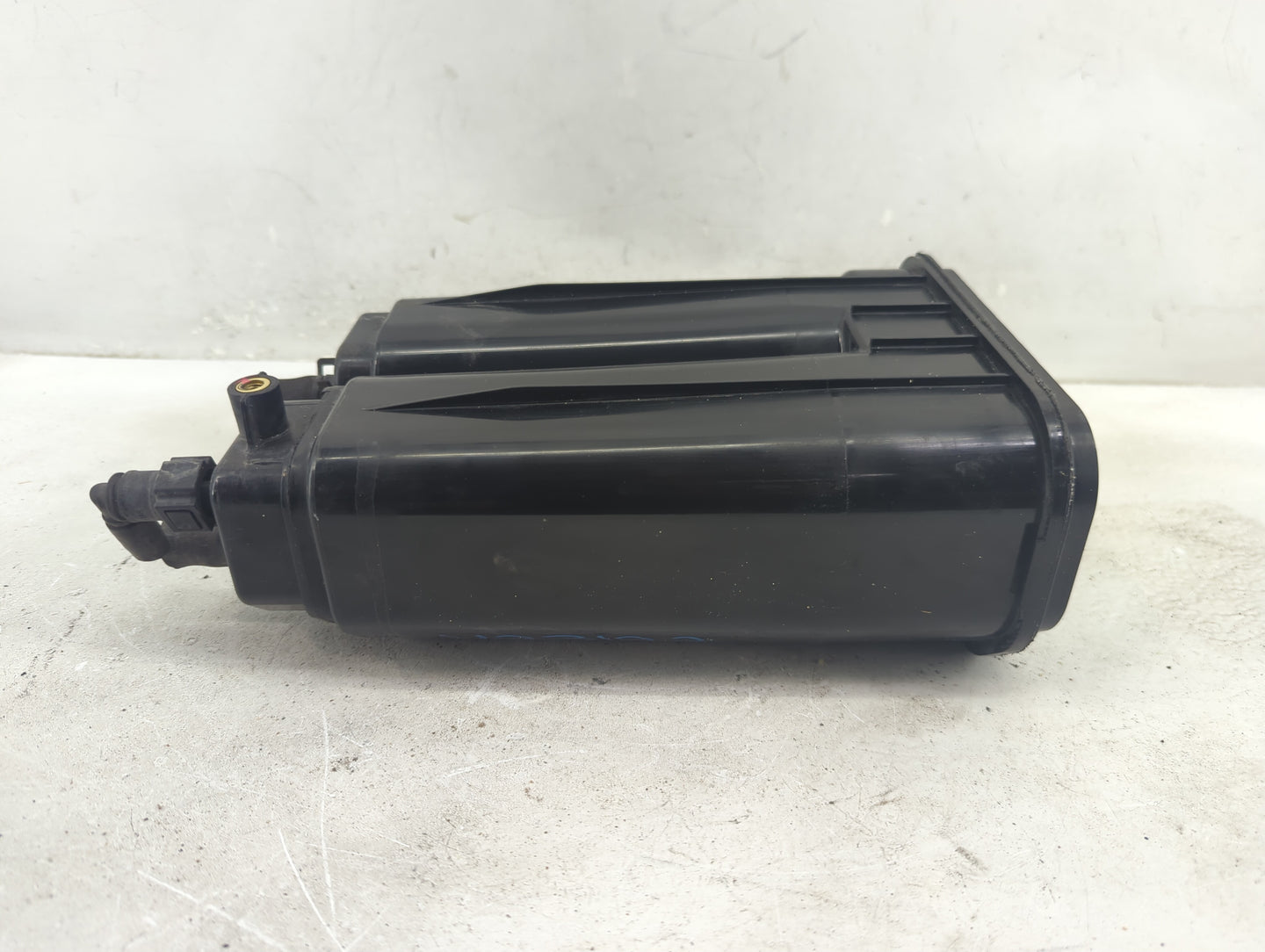 2016 Kia Soul Fuel Vapor Charcoal Canister - Oemusedautoparts1.com