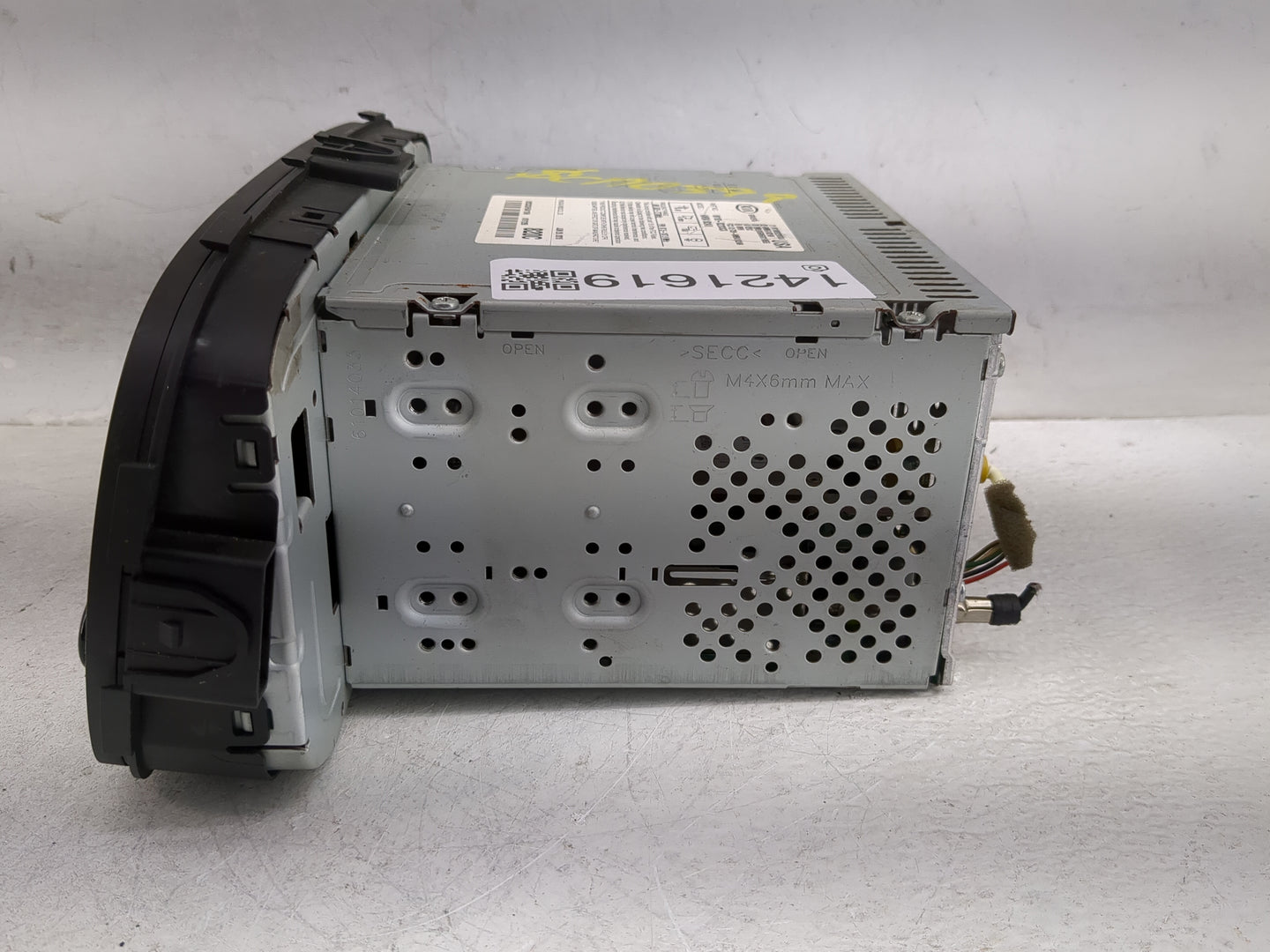 2014-2016 Kia Soul Radio AM FM Cd Player Receiver Replacement P/N:96180-B2200CA Fits Fits 2014 2015 2016 OEM Used Auto Parts