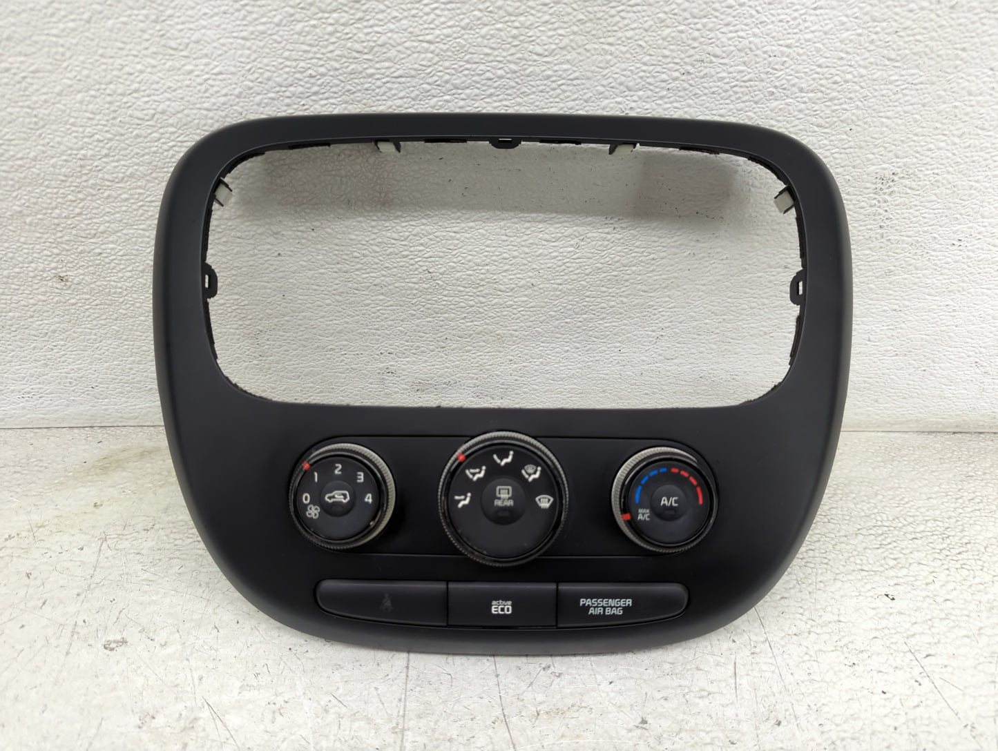 2014-2016 Kia Soul Ac Heater Climate Control 97250-b2as1asb|c500-fgdca - Oemusedautoparts1.com