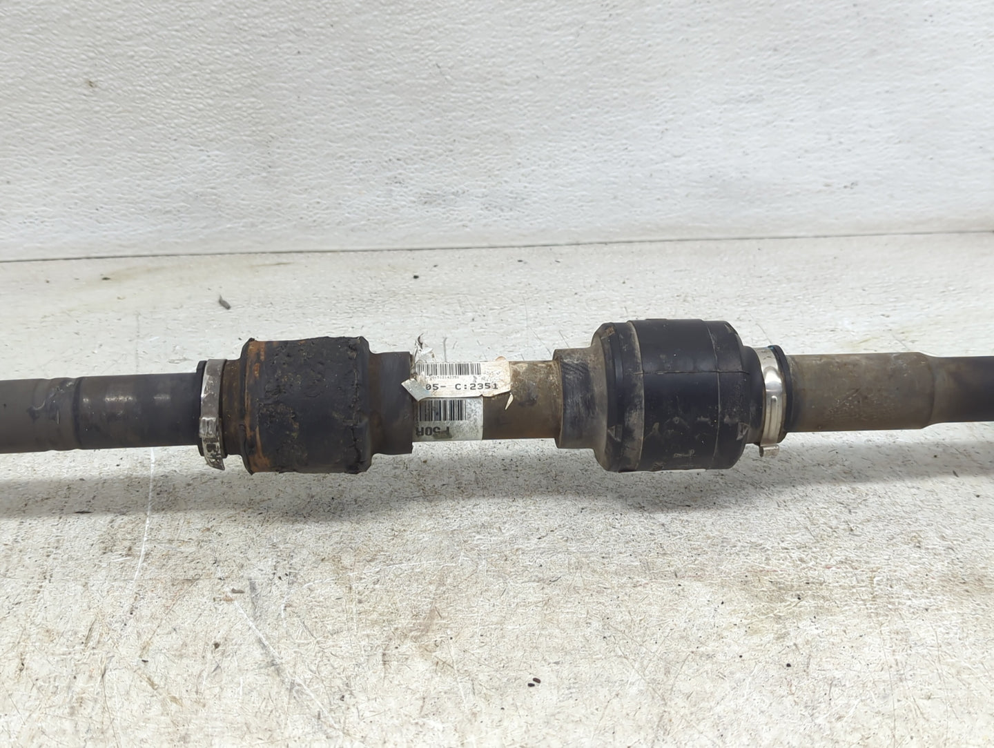 2014-2019 Kia Soul Axle Shaft Front Passenger Cv C/v - Oemusedautoparts1.com