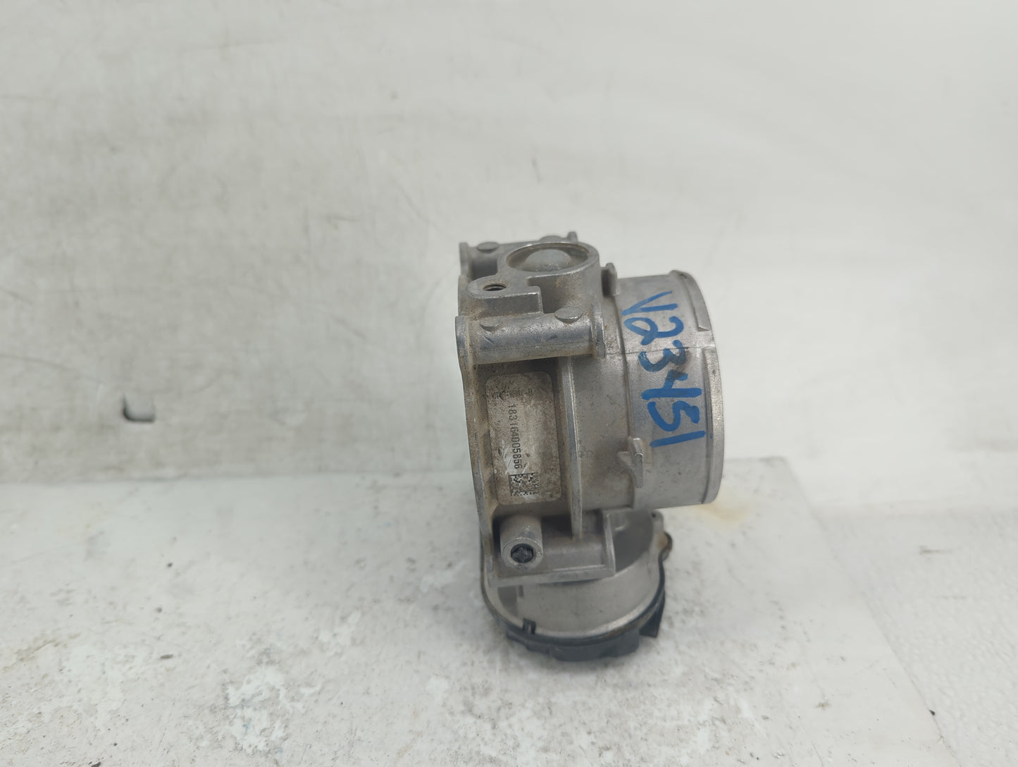 2012-2019 Kia Soul Throttle Body Fits Fits 2012 2013 2014 2015 2016 2017 2018 2019 OEM Used Auto Parts - Oemusedautoparts1.c