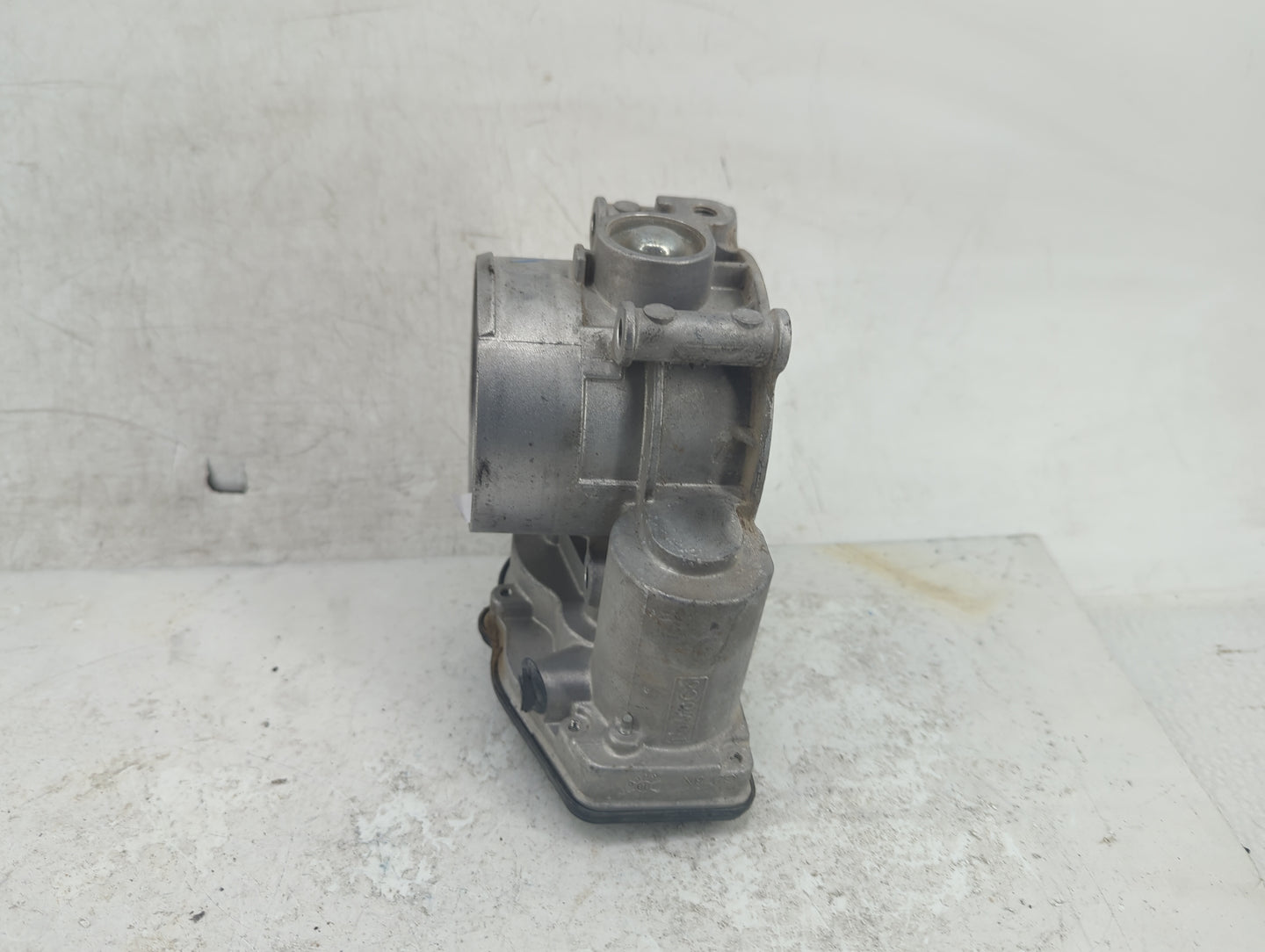 2012-2019 Kia Soul Throttle Body Fits Fits 2012 2013 2014 2015 2016 2017 2018 2019 OEM Used Auto Parts - Oemusedautoparts1.c