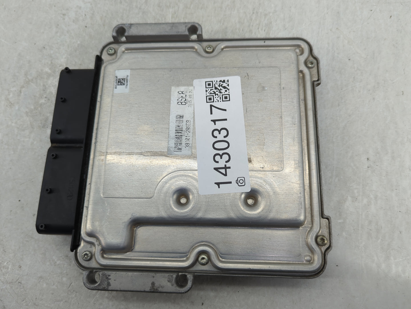 2016 Kia Soul PCM Engine Control Computer ECU ECM PCU OEM P/N:39110-2BSE8 Fits OEM Used Auto Parts - Oemusedautoparts1.com