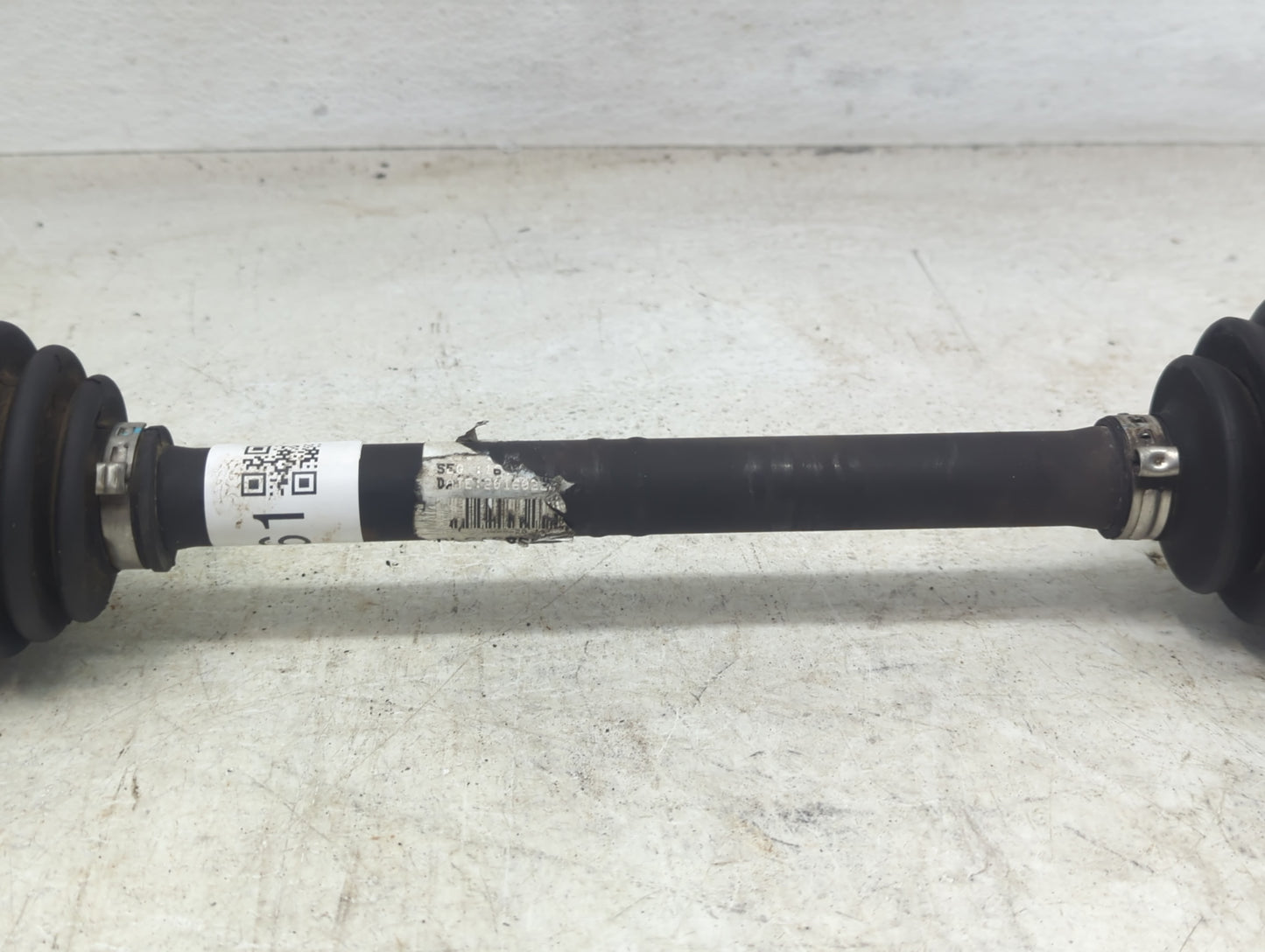 2014-2019 Kia Soul Axle Shaft Front Driver Cv C/v - Oemusedautoparts1.com