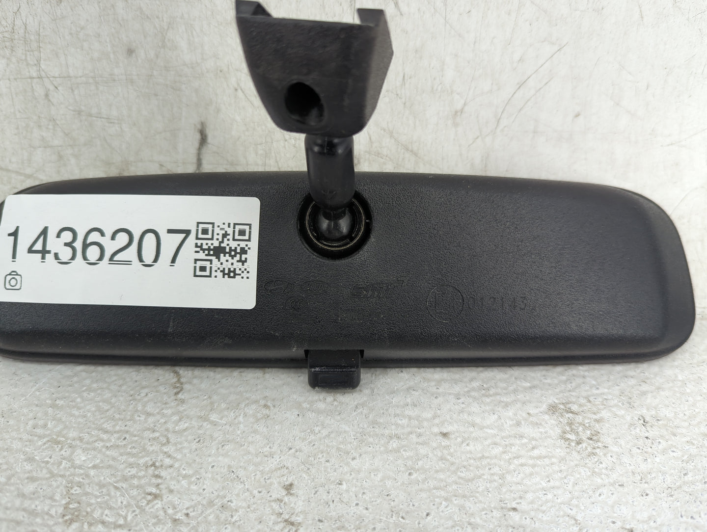 2014-2019 Kia Soul Interior Rear View Mirror Replacement OEM P/N:A047396 E4012143 Fits Fits 2014 2015 2016 2017 2018 2019 OE