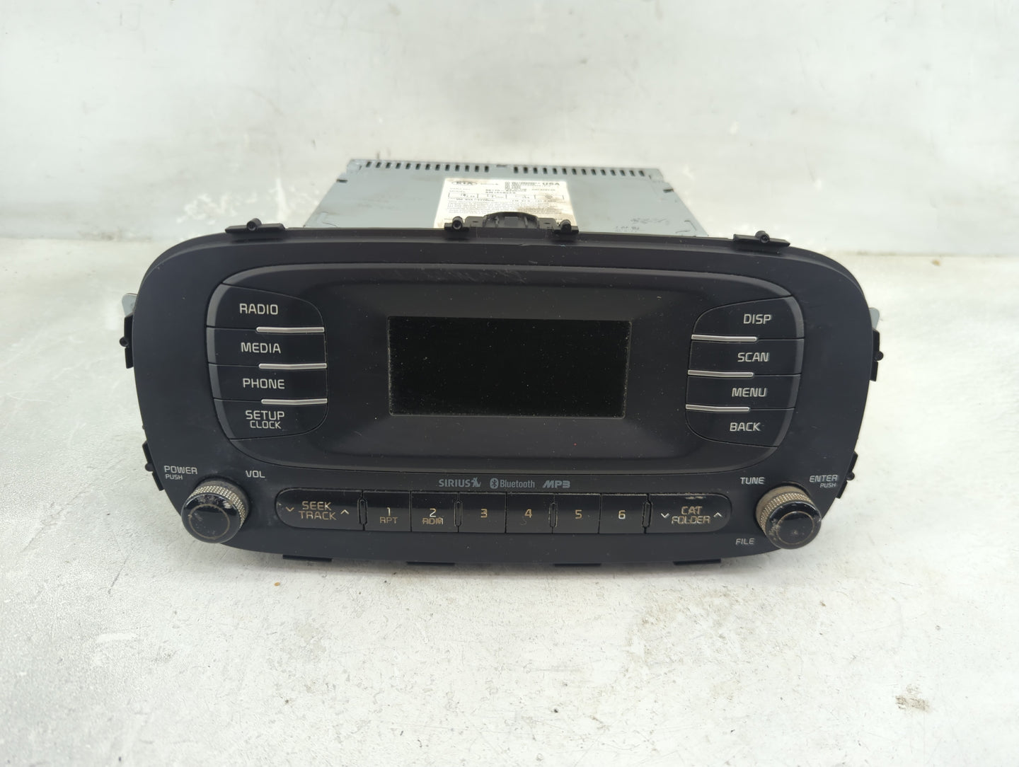 2014-2016 Kia Soul Radio AM FM Cd Player Receiver Replacement P/N:96170-B2090CA Fits Fits 2014 2015 2016 OEM Used Auto Parts