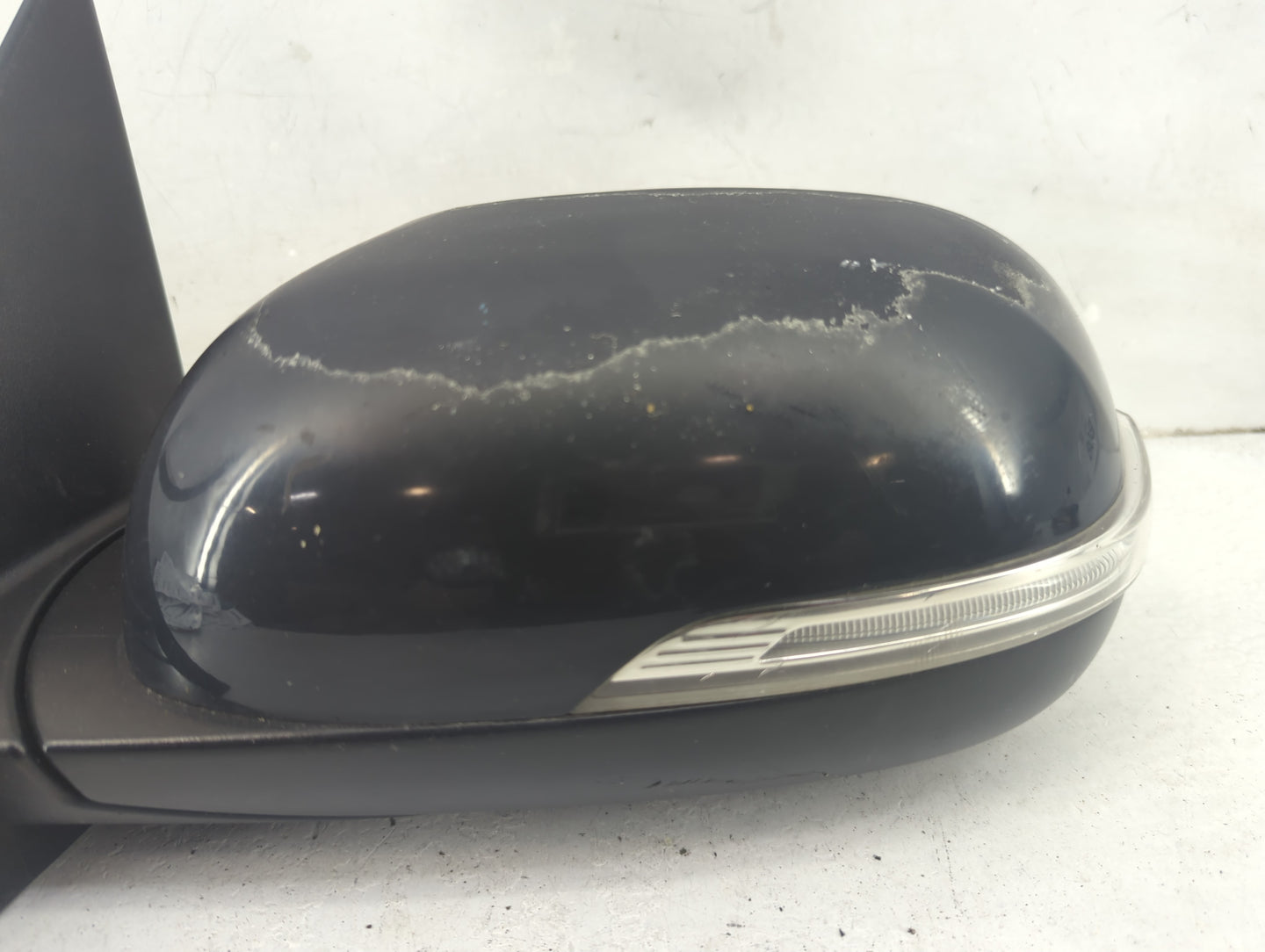 2014-2019 Kia Soul Driver Side View Mirror - Left Door Mirror OEM Used - Oemusedautoparts1.com