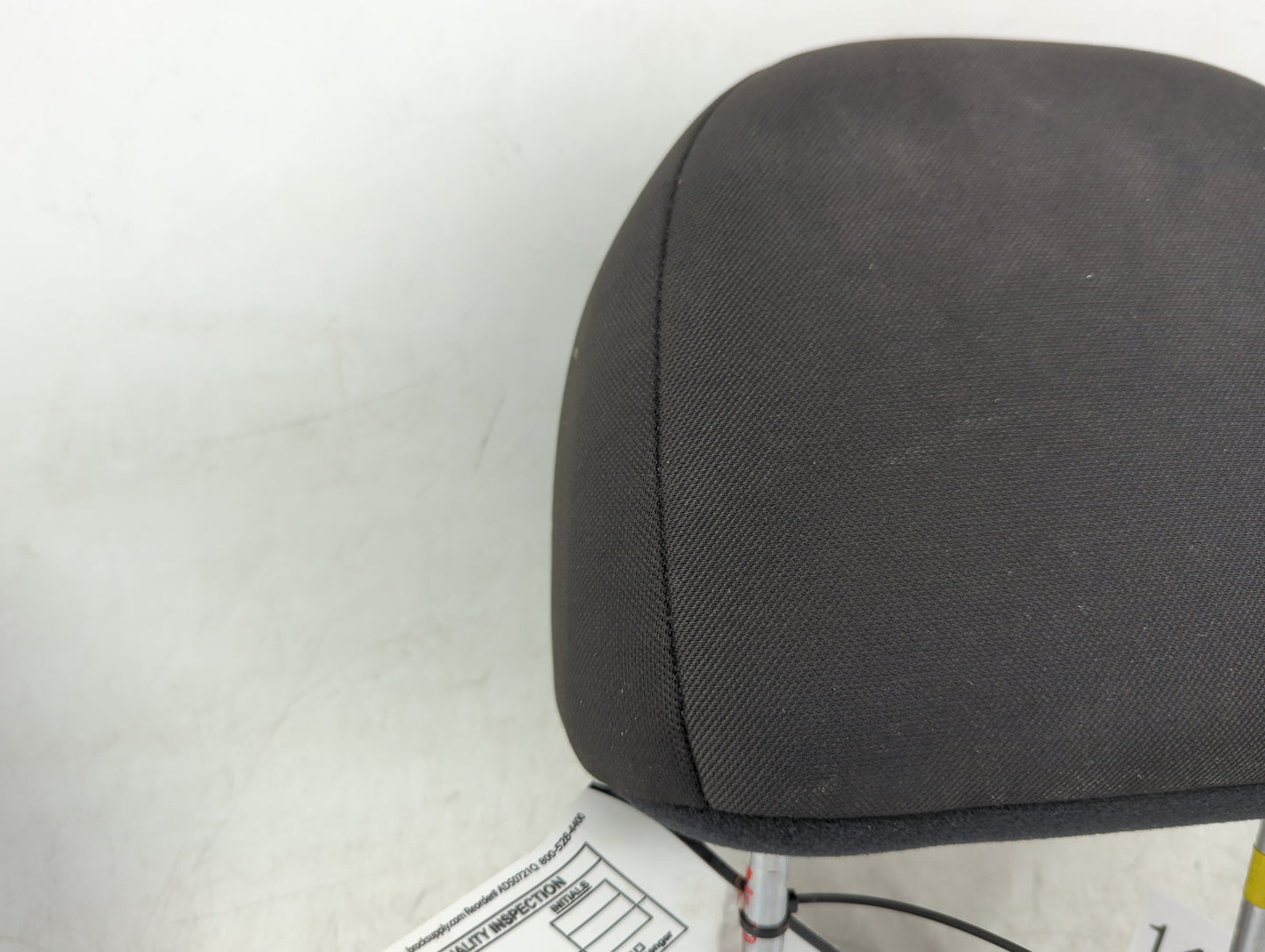2014-2016 Kia Soul Headrest Head Rest Front Driver Seat Black - Oemusedautoparts1.com