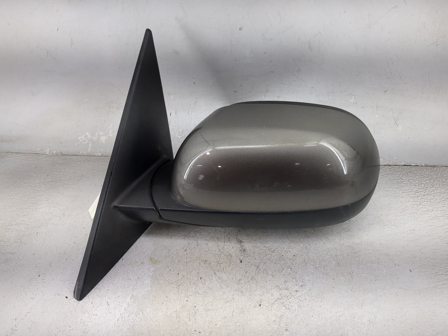2014-2019 Kia Soul Driver Side View Mirror - Left Door Mirror OEM Used - Oemusedautoparts1.com