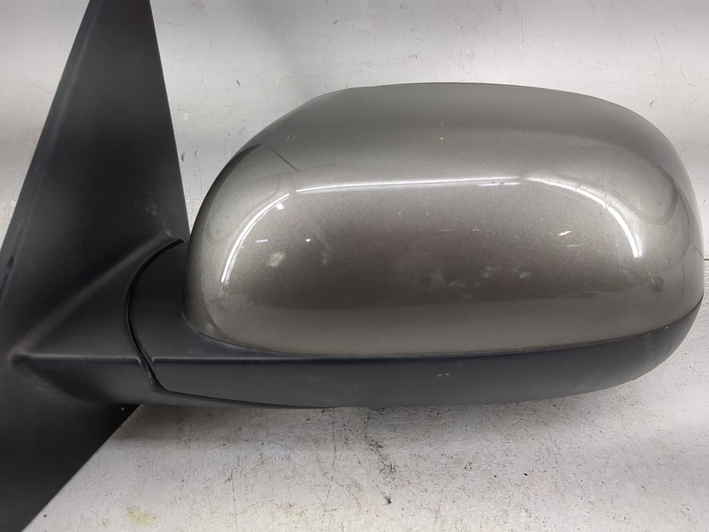 2014-2019 Kia Soul Driver Side View Mirror - Left Door Mirror OEM Used - Oemusedautoparts1.com