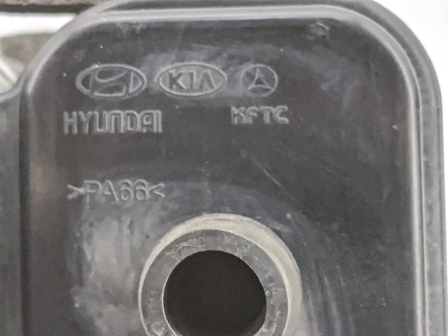 2016 Kia Soul Fuel Vapor Charcoal Canister 1477322 - Oemusedautoparts1.com